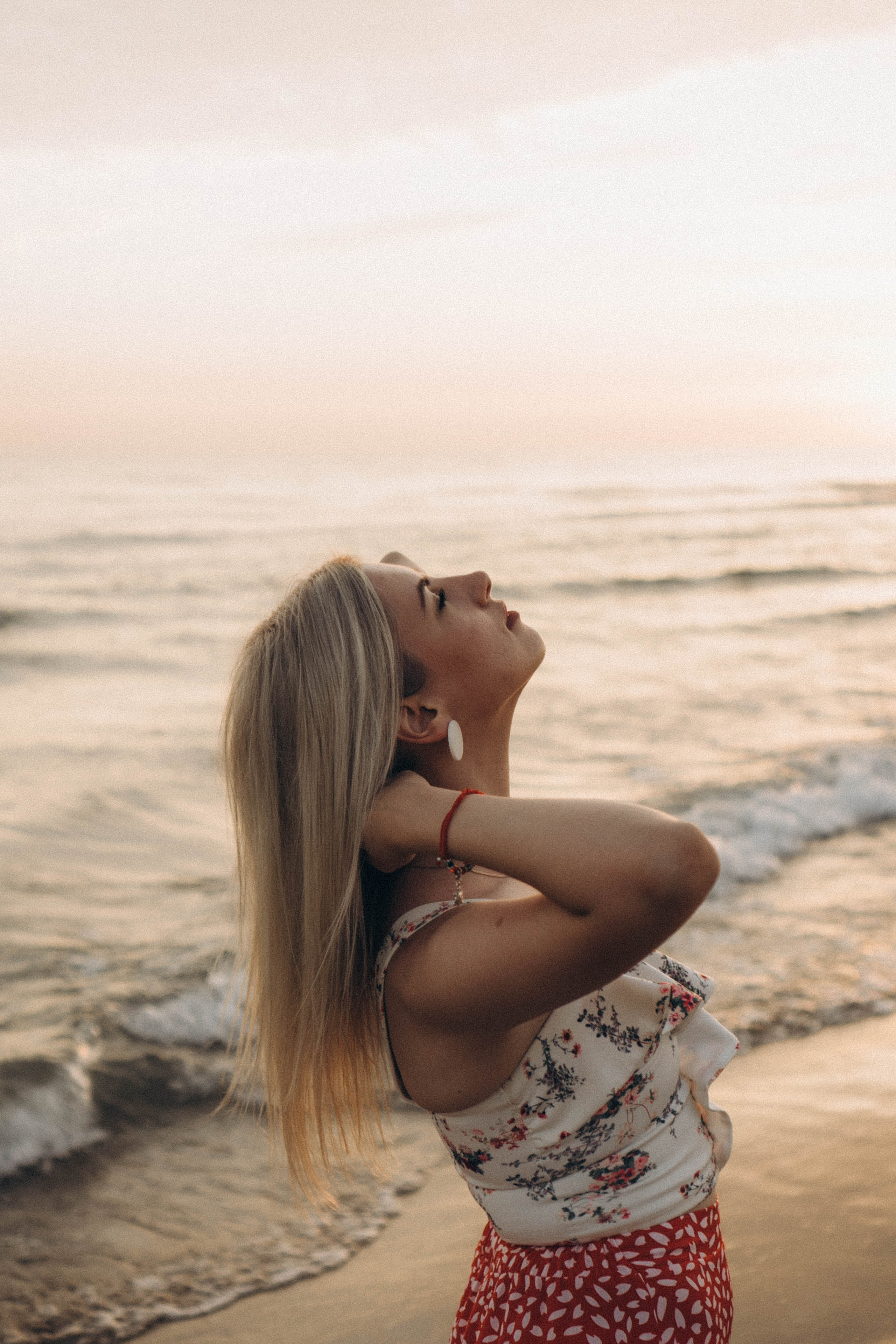 Июльский вечер на берегу черного моря. Профессиональный фотограф, Санкт-Петербург — Виктория Богомолова