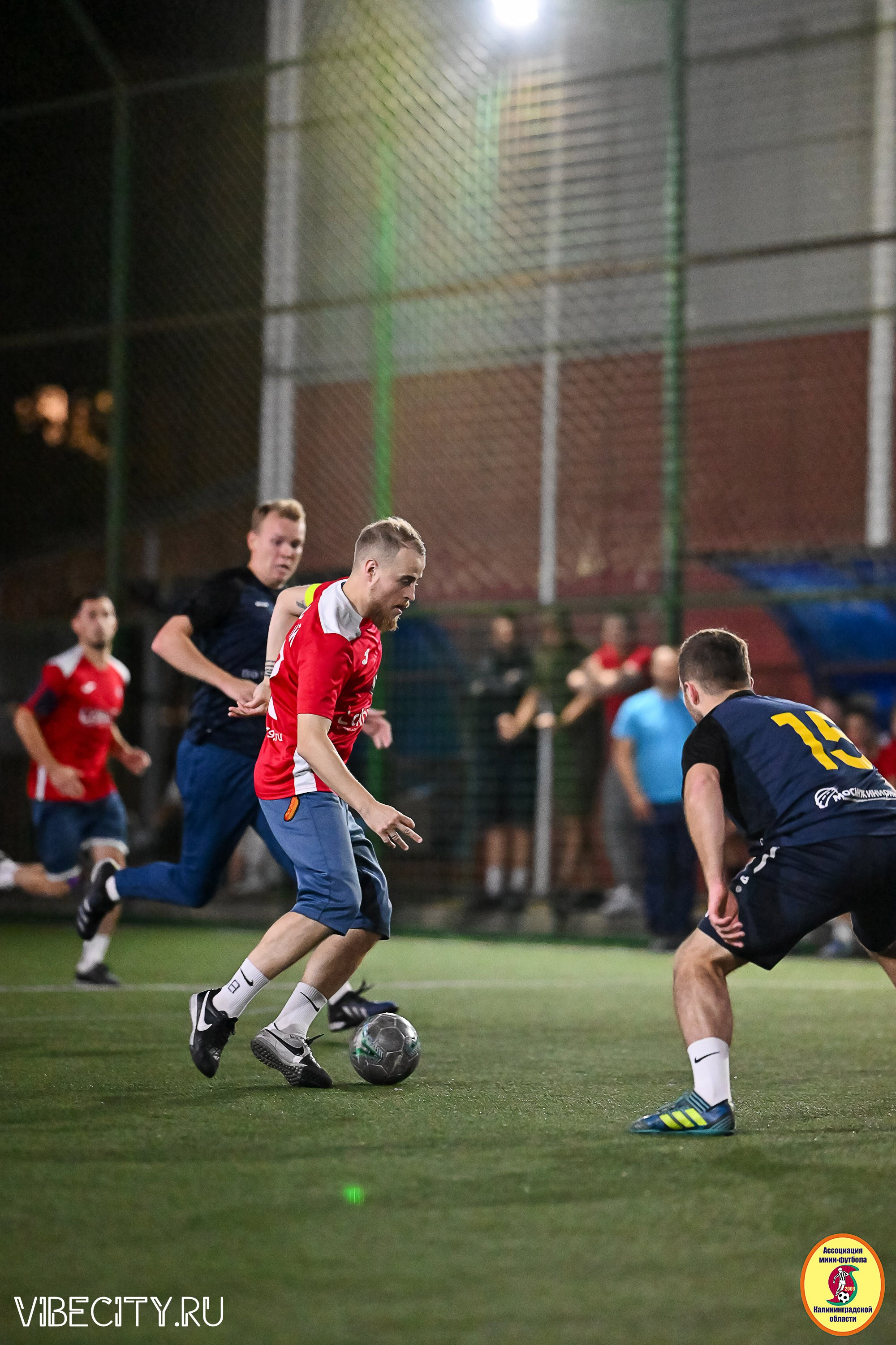 ФИНАЛЬНЫЕ ИГРЫ КУБКА МИНИ-ФУТБОЛЬНОЙ ЛИГИ И КУБКА КОРПОРАТИВНОЙ МФЛ 2025. VIBECITY.RU Вайб Сити Ру Фоторепортажи Фотоотчеты Калининград