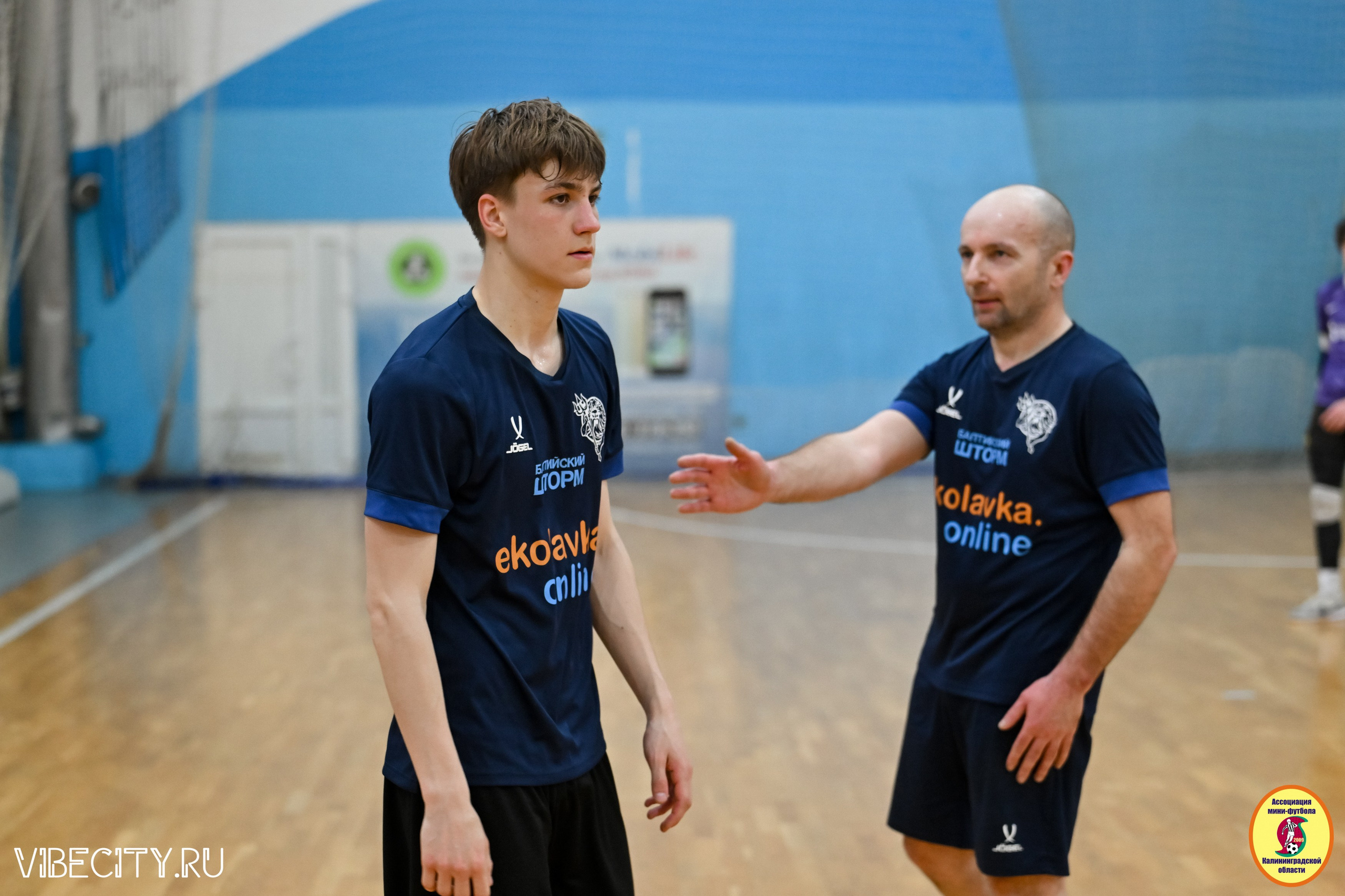 8 тур Корпоративной Бизнес-Лиги по футзалу. VIBECITY.RU Вайб Сити Ру Фоторепортажи Фотоотчеты Калининград