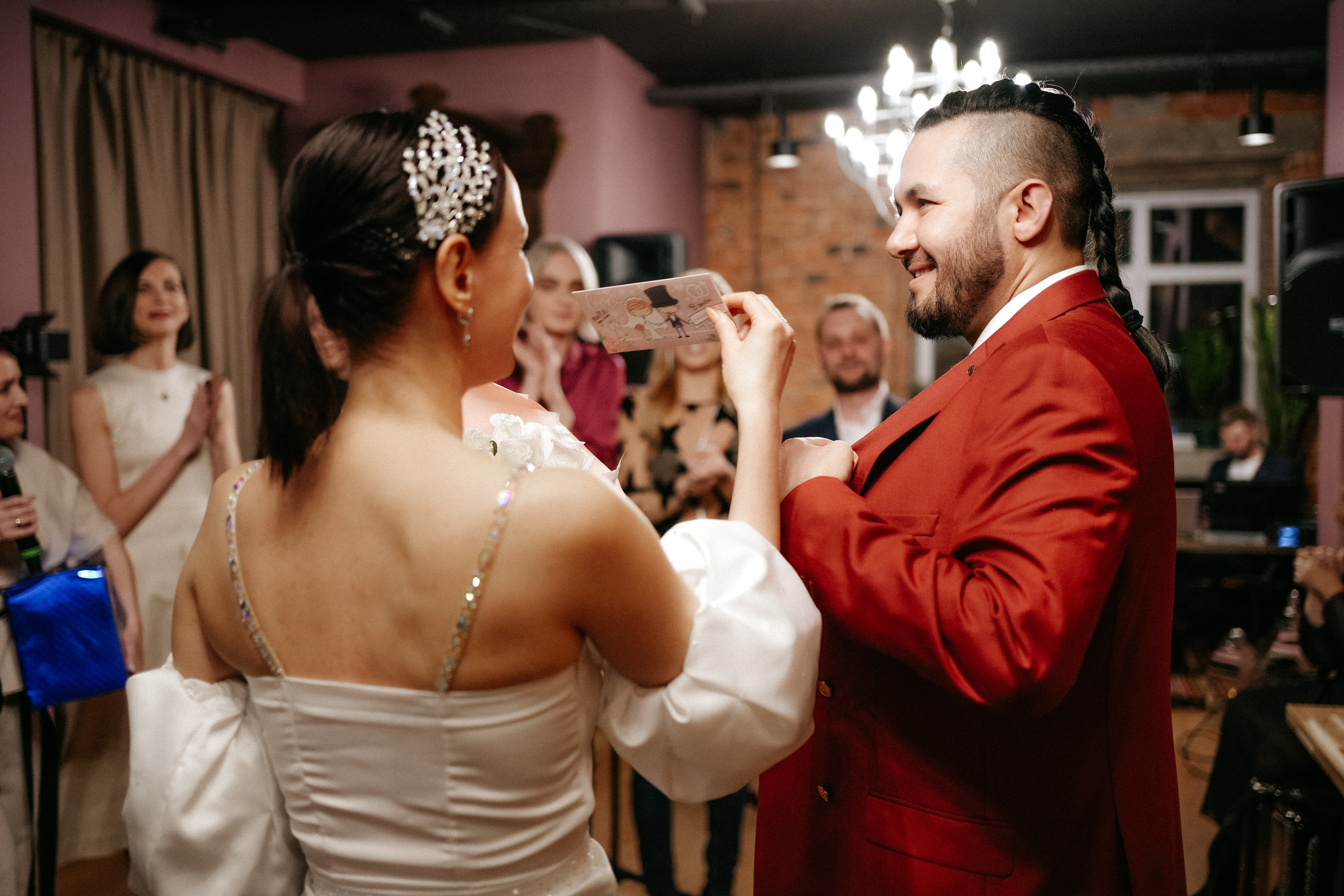 Ирина и Денис, Екатеринбург, репортаж. Фотограф Перевозкина Анна