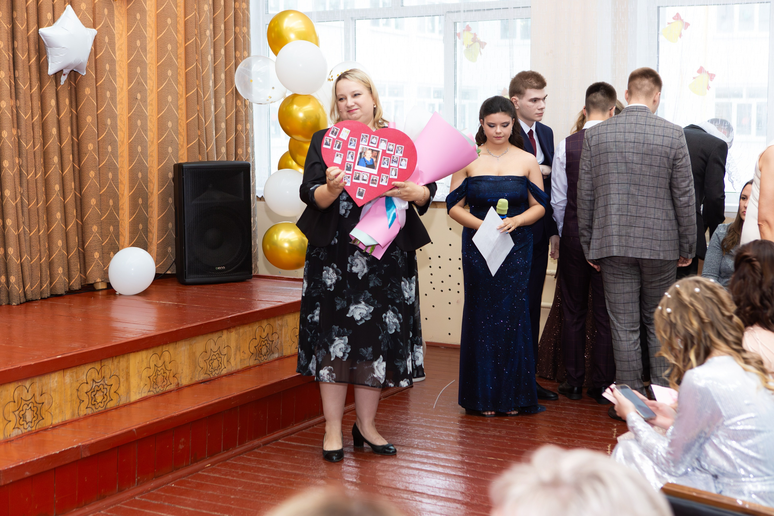 Вручение дипломов 2025 9 ШКОЛА МЦЕНСК. ТВОЙ АЛЬБОМ / ТВОИ ПРАВИЛА