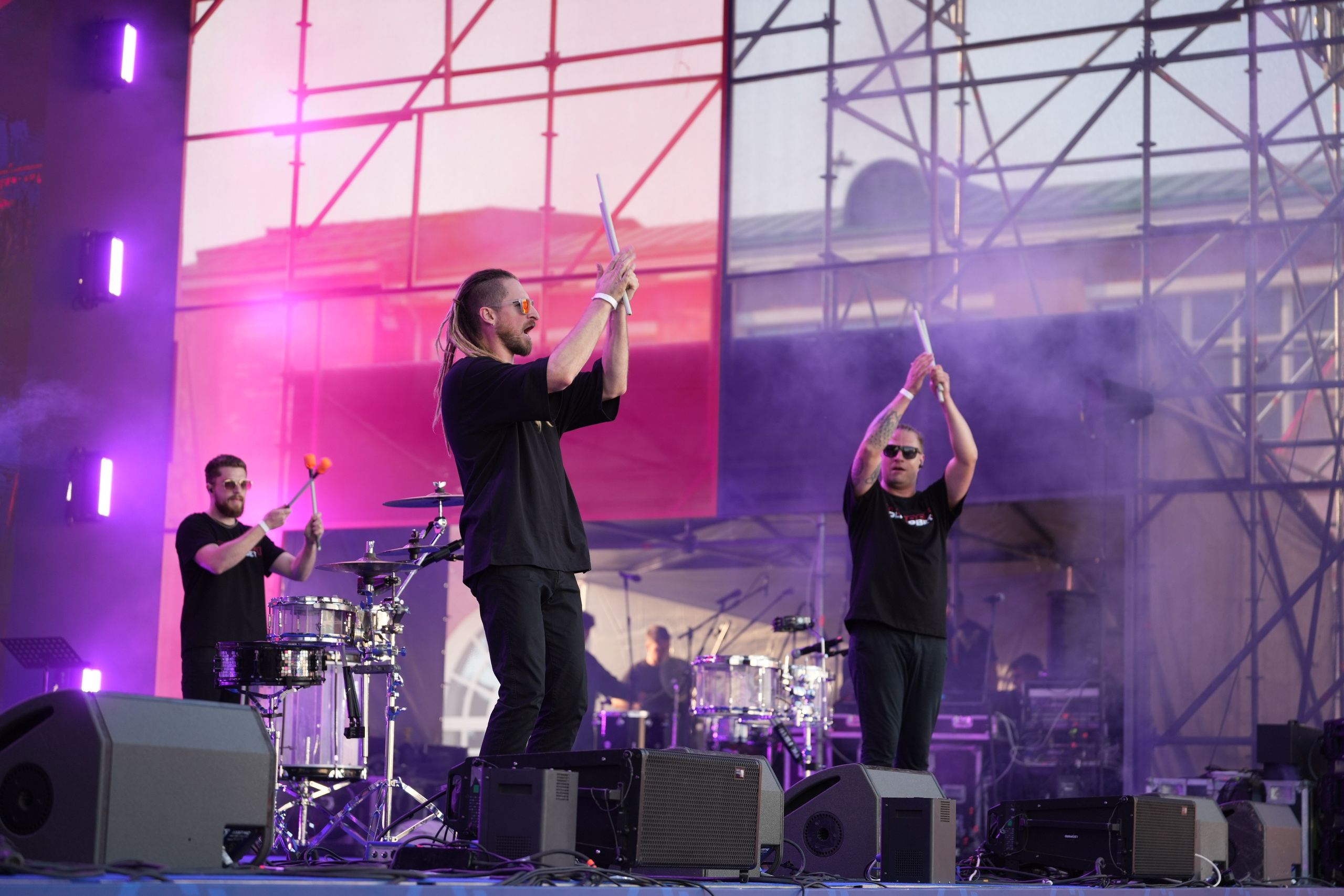 ЦСКА Фнст 2024 и барабаны. Сайт Алматинского НЮ АРТ, будуар и фэшн фотографа Дениса Карпенко