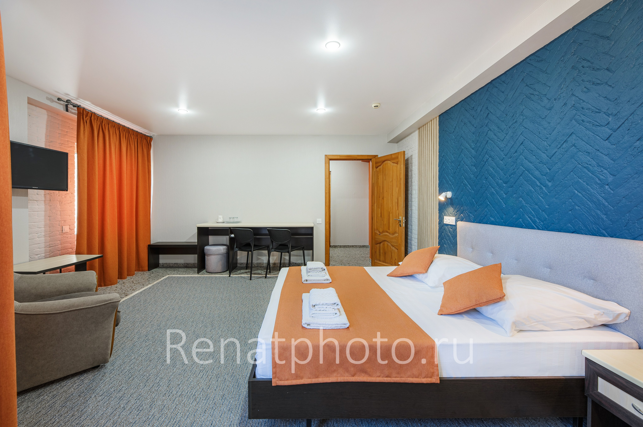 Renatphoto-Профессиональная фотосъемка номеров в отелях. Профессиональная фотосъёмка интерьеров, предметная фотосессия еды для меню г. Анапа