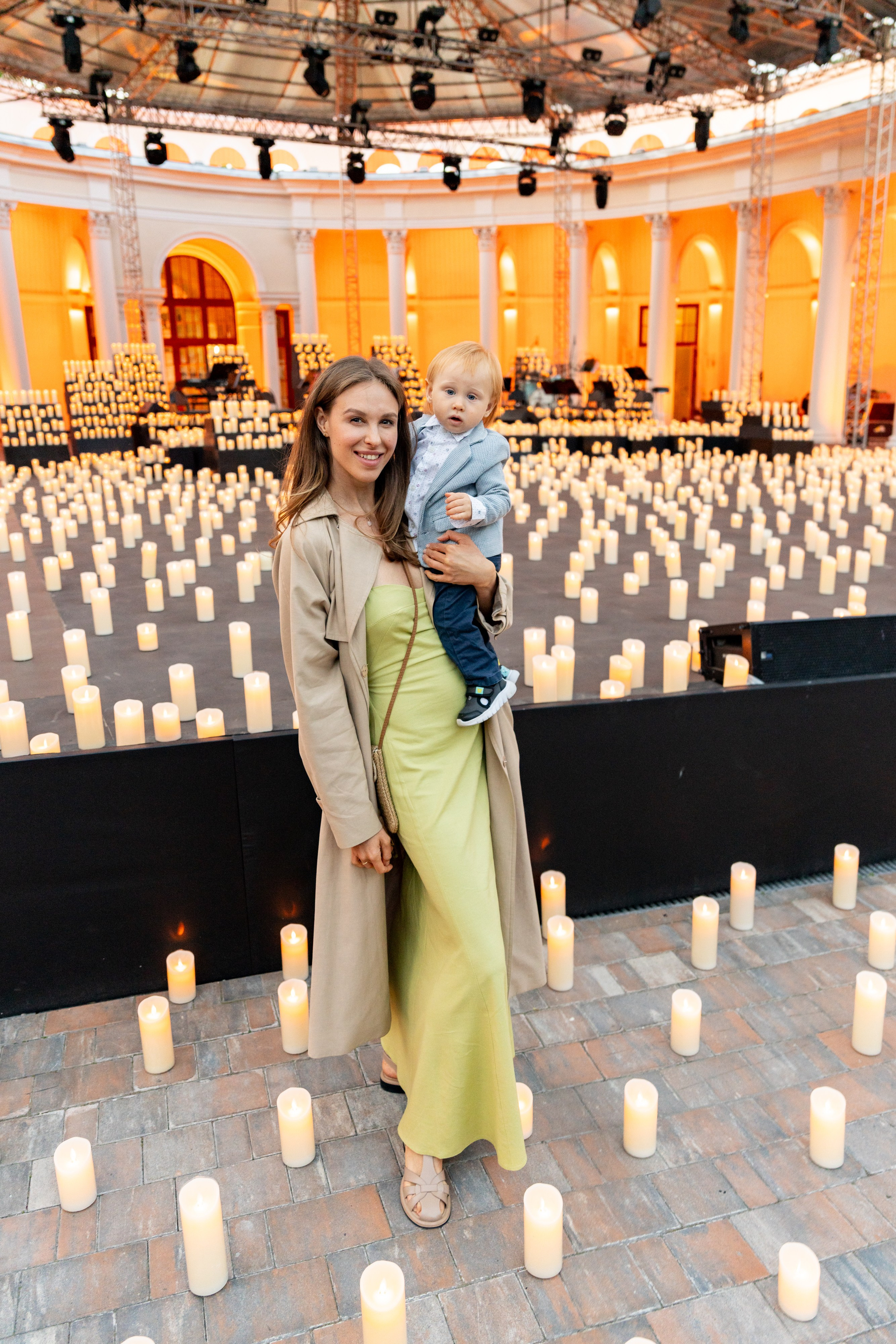 Симфонический оркестр Lumisfera при свечах. Фотограф Никита Комаров