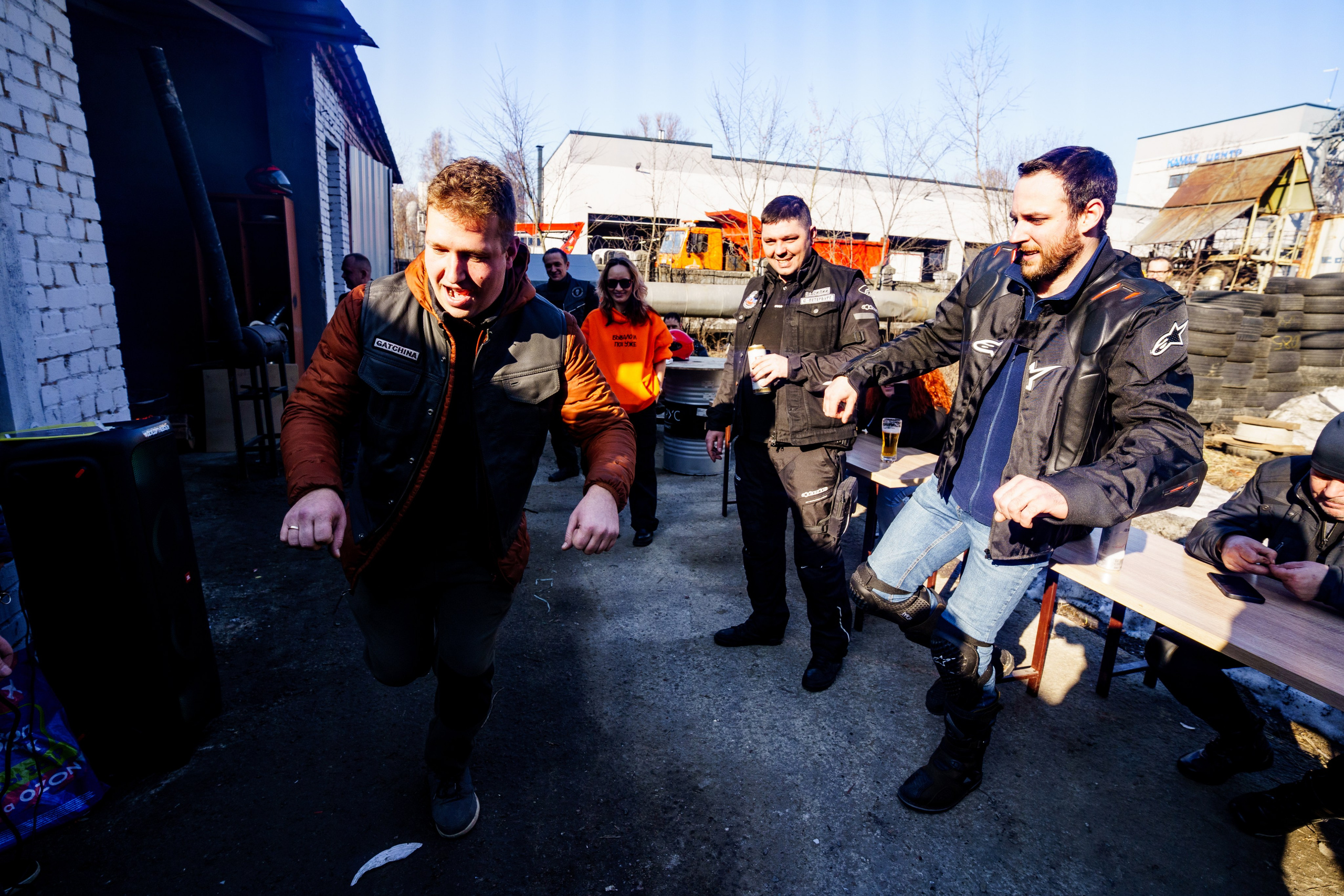 Прохват мотоклуба Norman Riders ч.2. Концертный и репортажный фотограф в Санкт-Петербурге Слава Пахомов