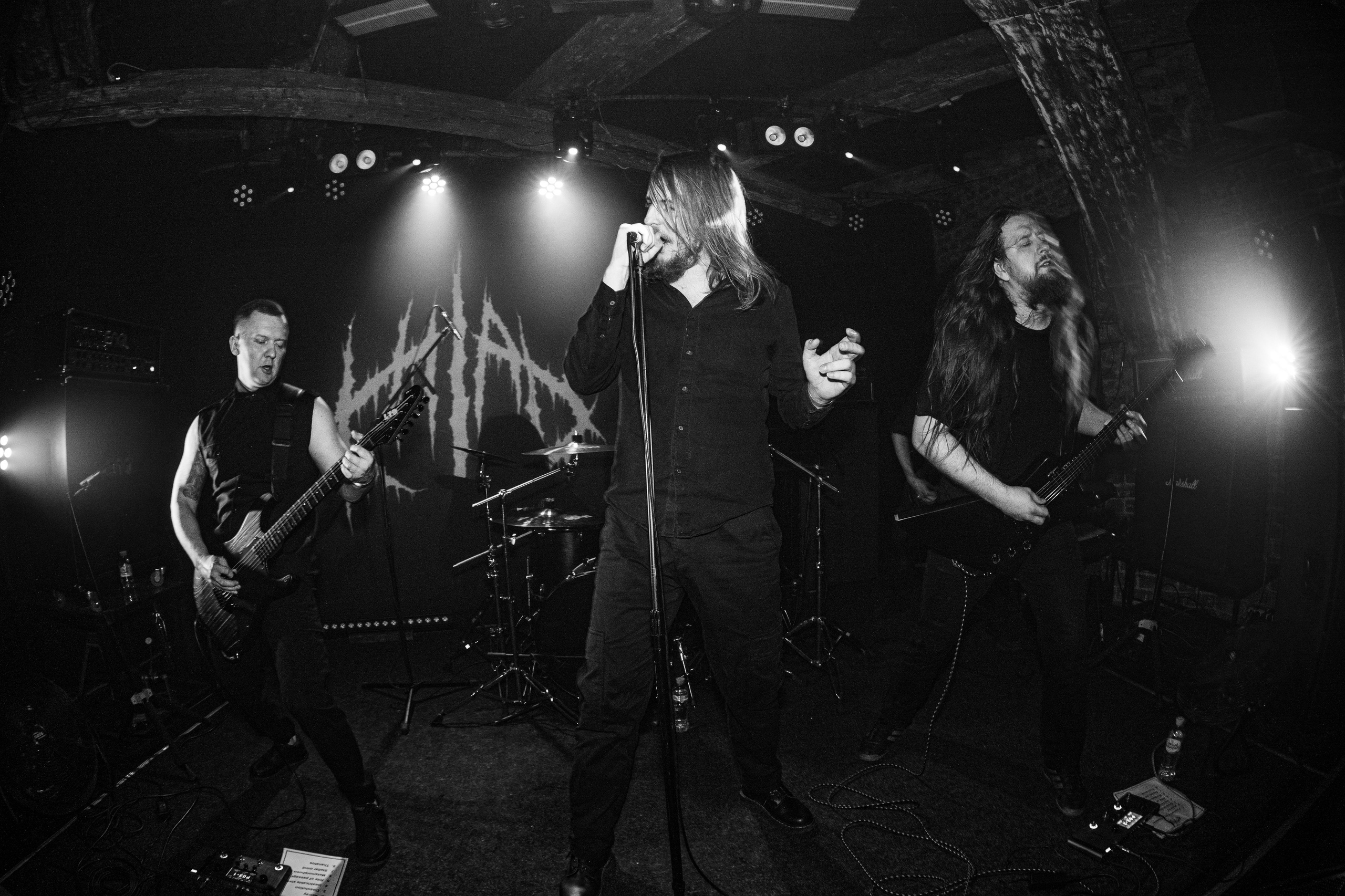 ИЛ • Minuala • Khlad|Цоколь 2.0. Концертный и репортажный фотограф в Санкт-Петербурге Слава Пахомов