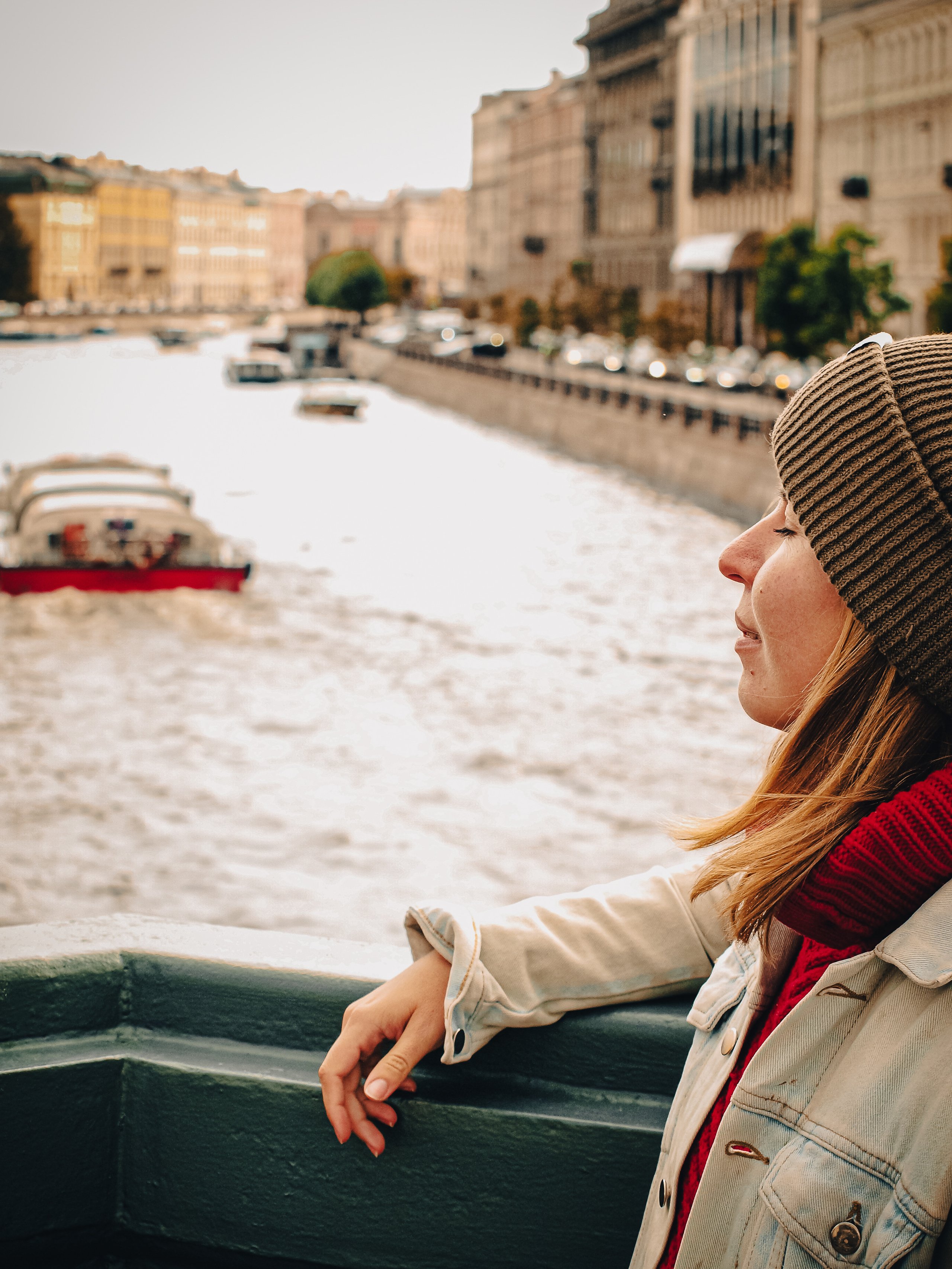 Лена Сахарова. Прогулка по Петербургу. Женя Красовская | Портретный Фотограф | Визуал для брендов