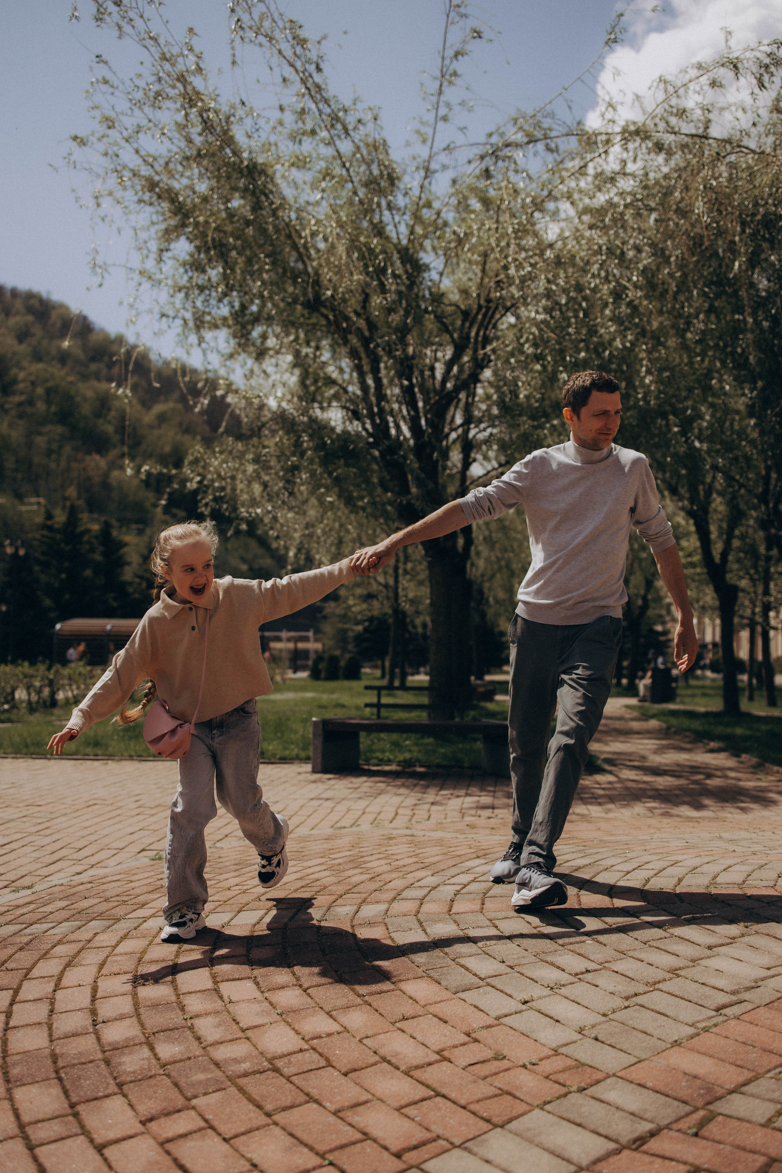 Красная поляна_весна 2025 г. Фотограф lifestylе в Москве Пшеничная Анастасия