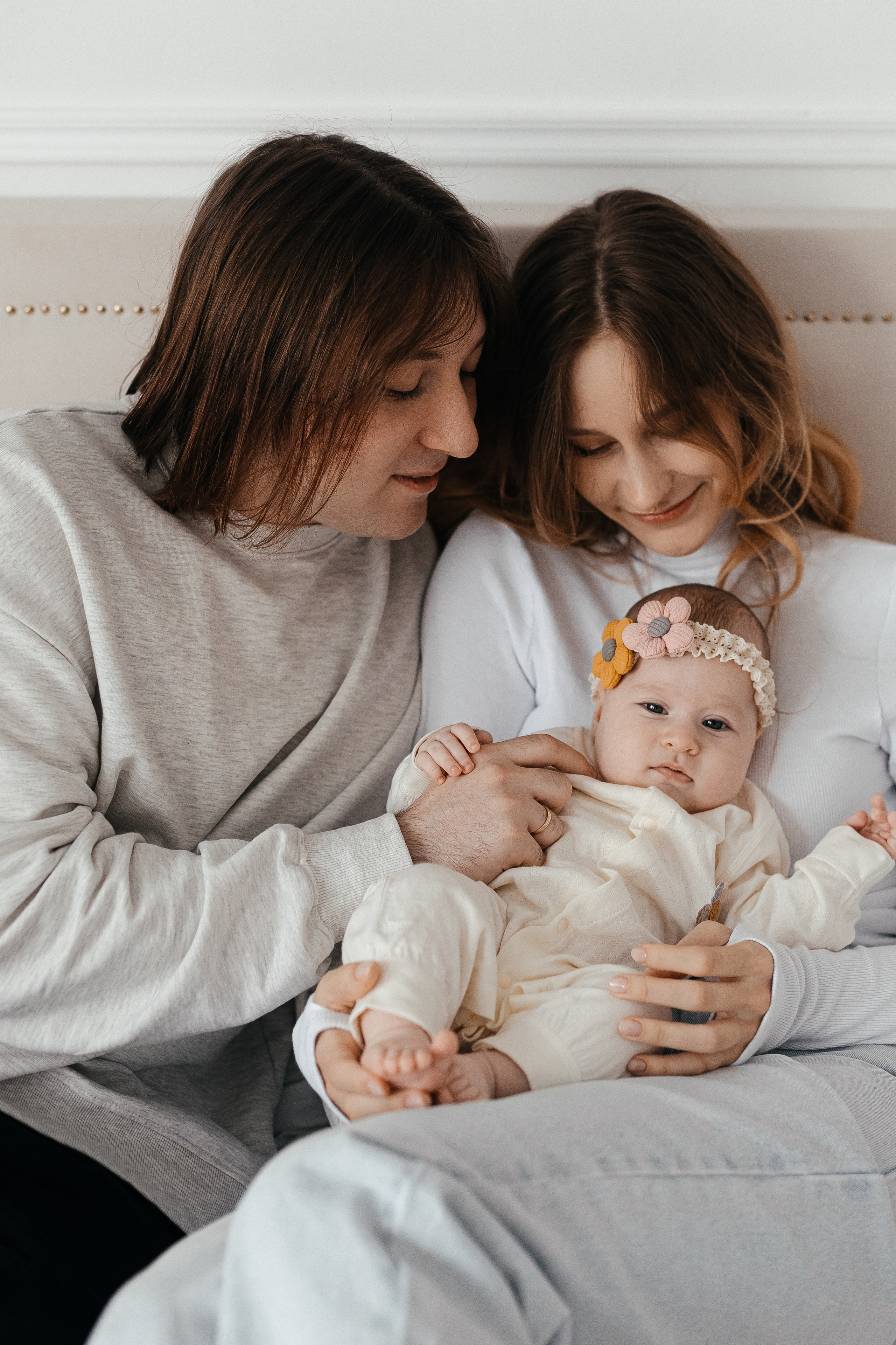 Зоя, Дима и Вика. Главная