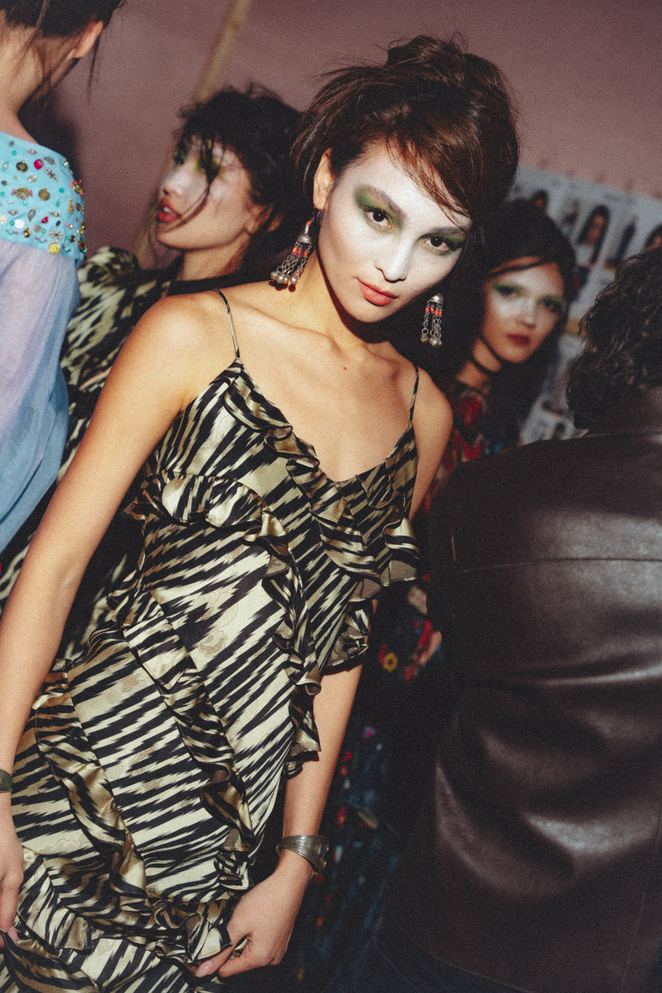 VISA FASHION WEEK ALMATY SS26 / BACKSTAGE ZONE