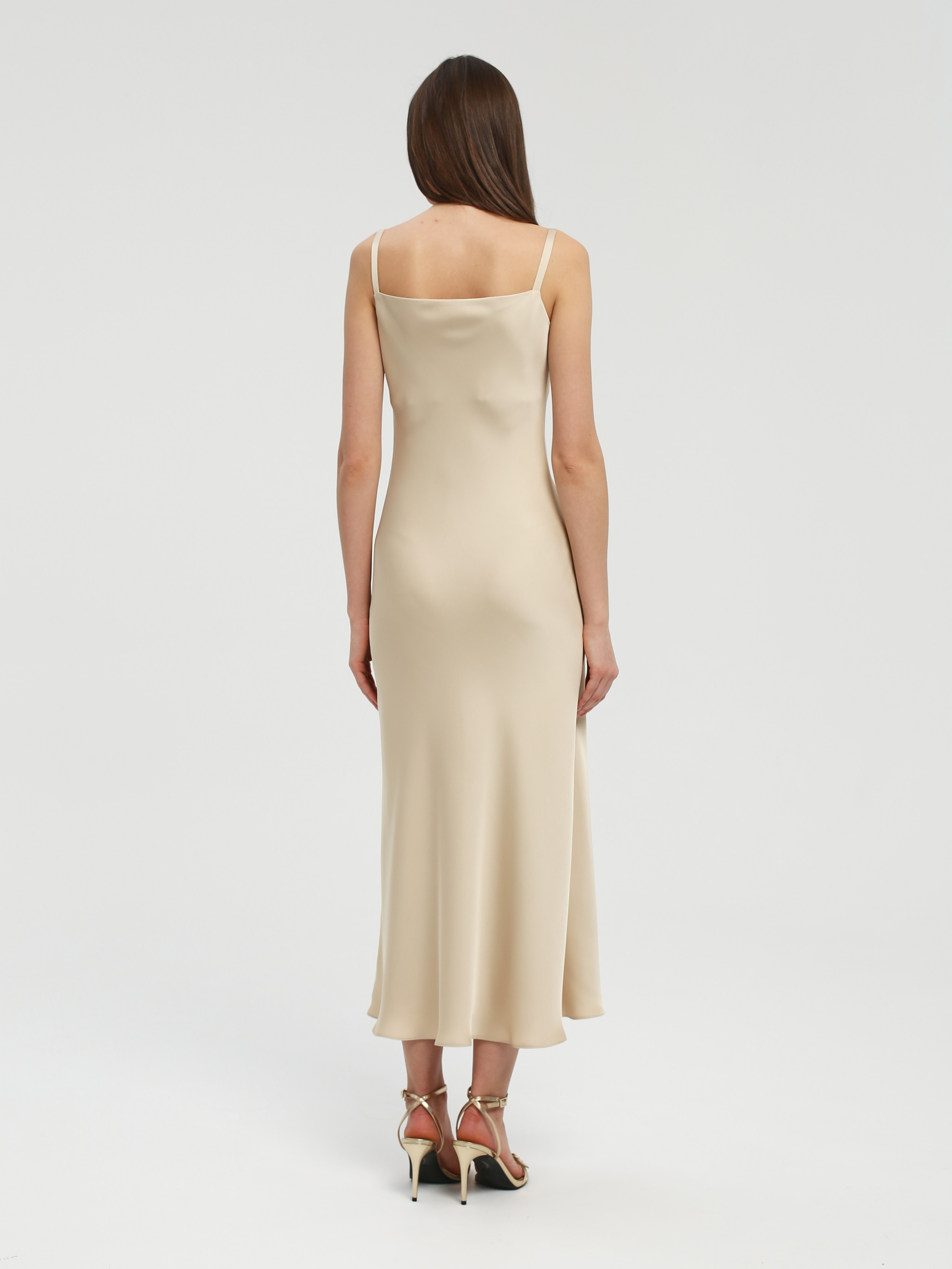 "Профессиональная каталожная фотосъемка товаров для e-commerce и интернет-магазинов""Высококачественная каталожная съемка одежды и аксессуаров с белым фоном""Рекламная каталожная фотосъемка для маркетинга продуктов и брендов""Студийная каталожная съемка с детальной проработкой текстур и материалов""Коммерческая каталожная фотосъемка для каталогов и онлайн-платформ""Фотография каталожной съемки с акцентом на дизайн и презентацию товаров""Предметная каталожная съемка для увеличения продаж в e-commerce""Профессиональная каталожная фотосъемка с использованием студийного освещения""Рекламные фото каталожной съемки для сайтов и социальных сетей""Высокоточная каталожная съемка товаров для презентаций и брошюр""Каталожная фотосъемка высокого разрешения для онлайн-магазинов""Коммерческая каталожная съемка с фокусом на качество и детализацию""Студийная каталожная фотосъемка для брендов и ритейла""Фотографии каталожной съемки для маркетинговых кампаний""Профессиональная каталожная съемка для каталогов и увеличения конверсии" "Профессиональная съемка на модели для модных брендов и рекламы""Высококачественная фотосъемка на модели с креативным освещением и позами""Рекламная съемка на модели для каталогов одежды и аксессуаров""Студийная съемка на модели с акцентом на стиль и индивидуальность""Коммерческая фотосъемка на модели для fashion-индустрии""Фотография съемки на модели с профессиональным ретуши для журналов""Модная съемка на модели для продвижения бренда и коллекций""Профессиональная съемка на модели с использованием естественного света""Рекламные фото съемки на модели для социальных сетей и веб-сайтов""Высокоточная фотосъемка на модели для портфолио и презентаций""Съемка на модели высокого разрешения для модных кампаний""Коммерческая съемка на модели с фокусом на тренды и дизайн""Студийная фотосъемка на модели для e-commerce и маркетинга""Фотографии съемки на модели для брендов и увеличения продаж""Профессиональная модная съемка на модели для каталогов и рекламы"