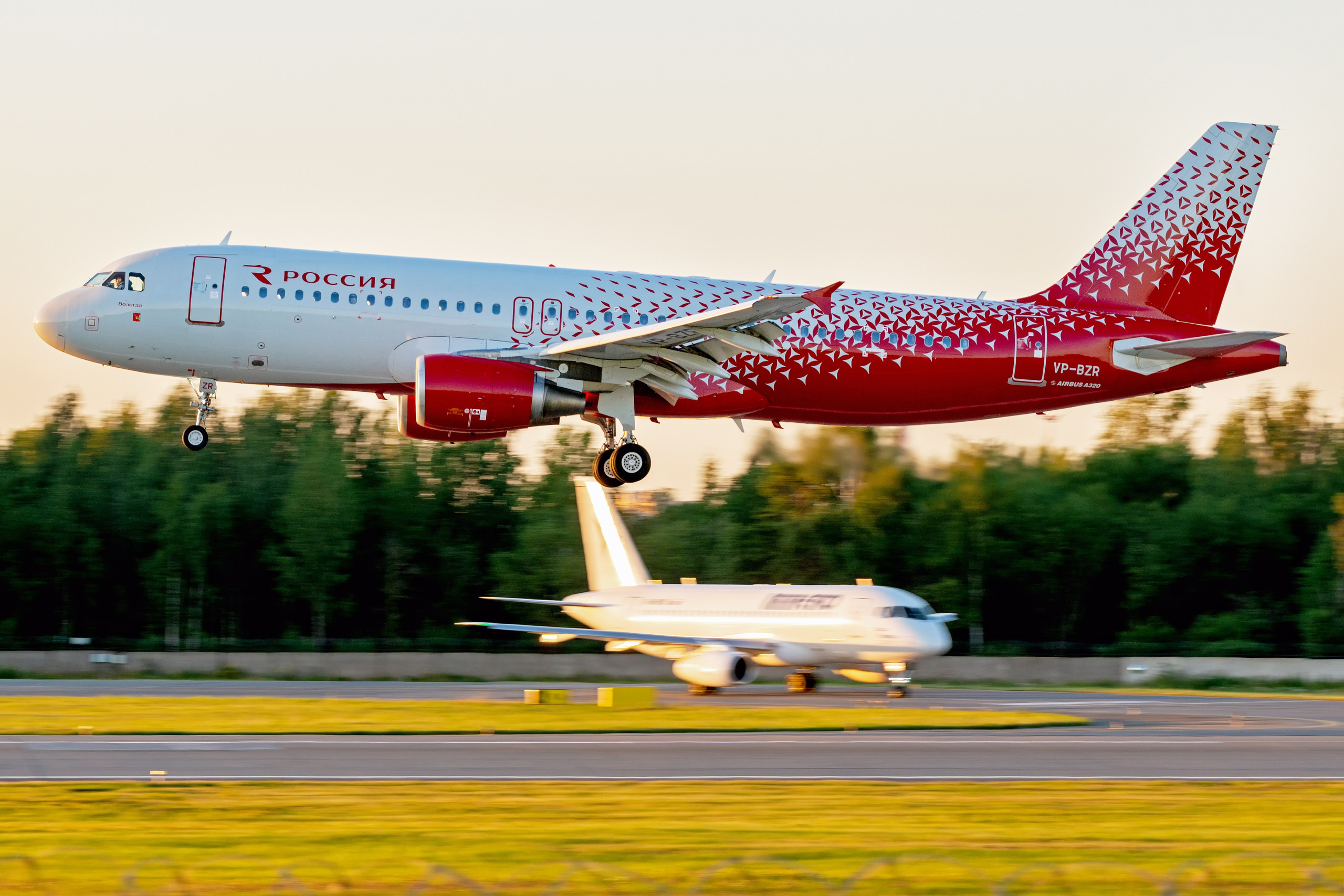 Авиация: самолеты, вертолеты, небесные зарисовки. От прошлого к будущему авиации через фотографию