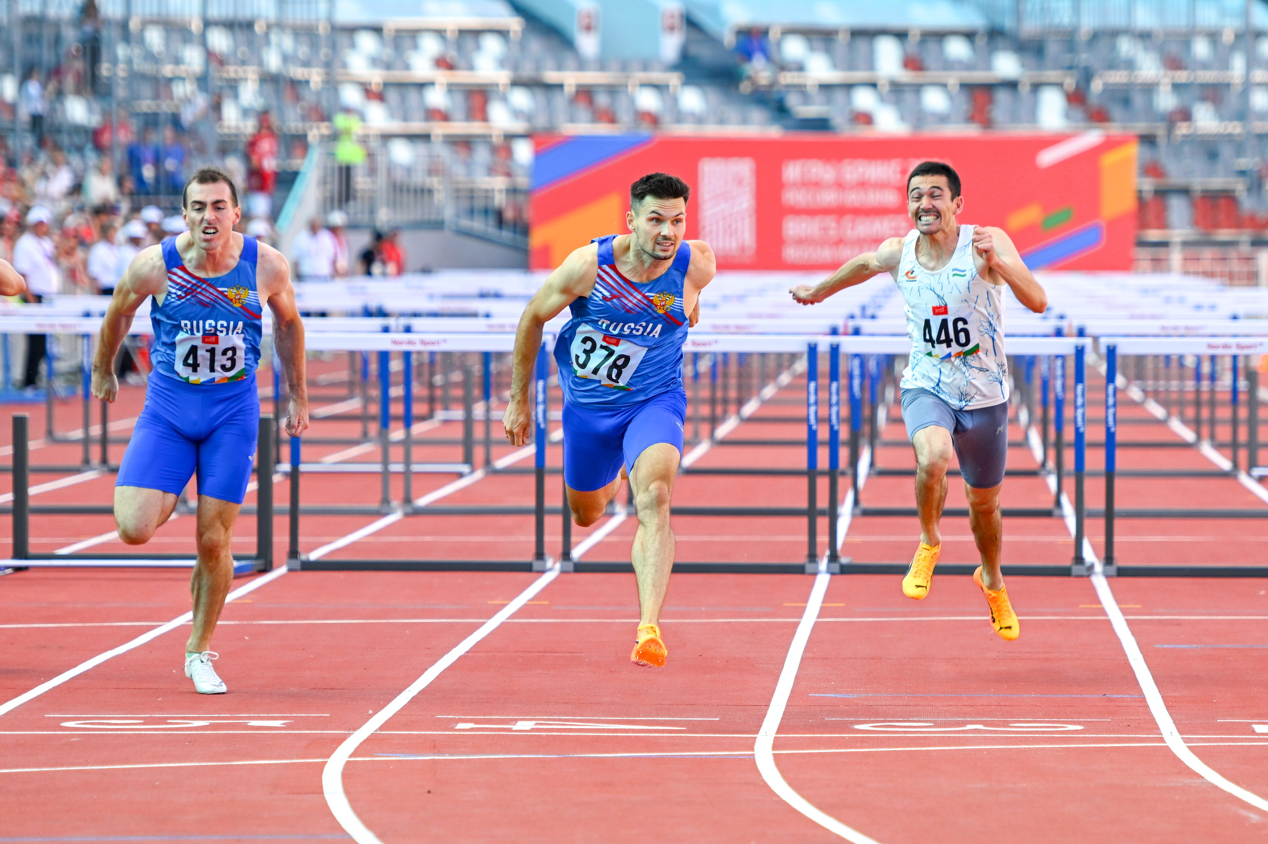 Легкая атлетика «Спортивные игры стран БРИКС». Спортивный и репортажный фотограф в Казани Вячеслав Сатонин