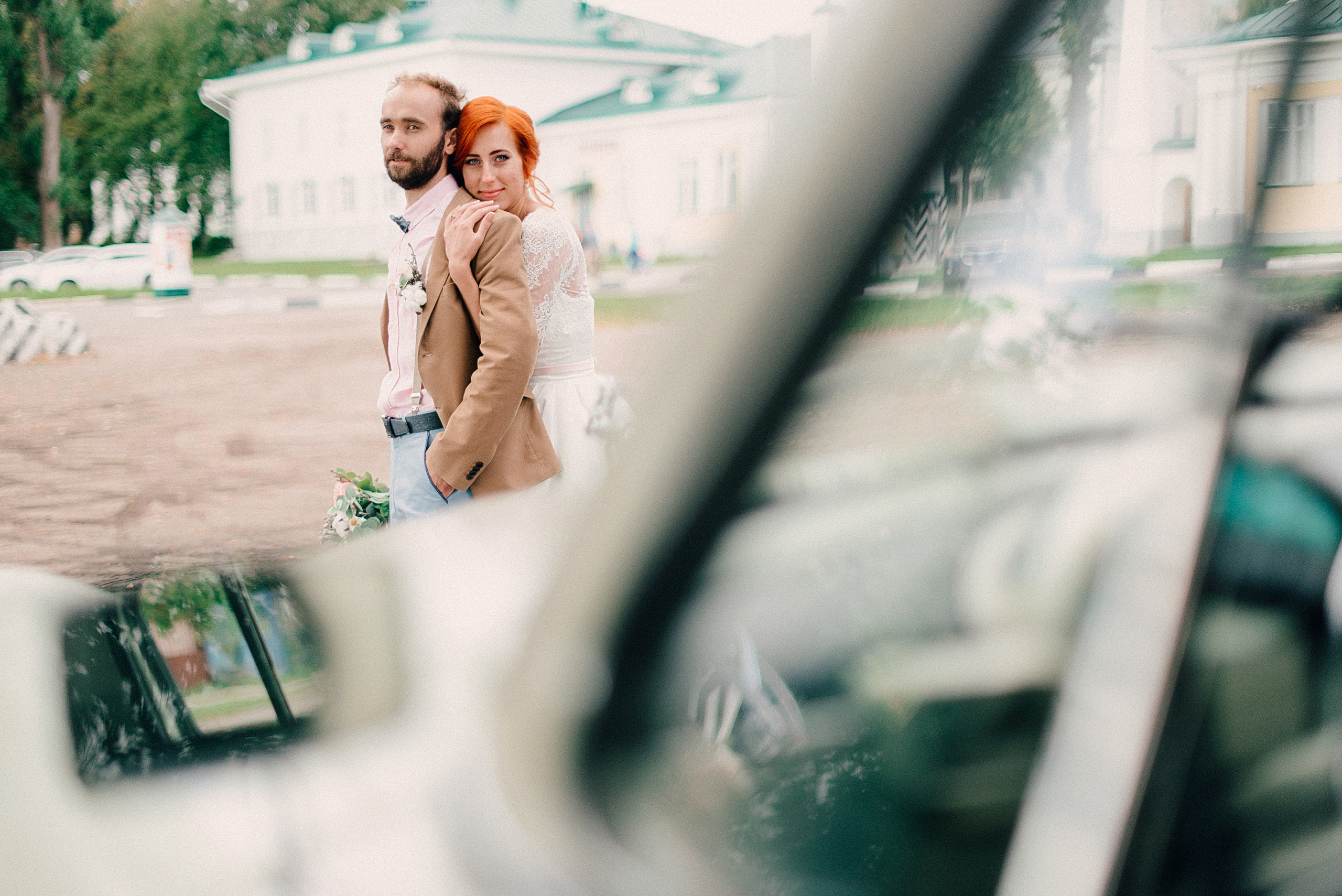 Саша и Катя. Прокат Аренда ретро автомобилей Волга ГАЗ 21  Кострома