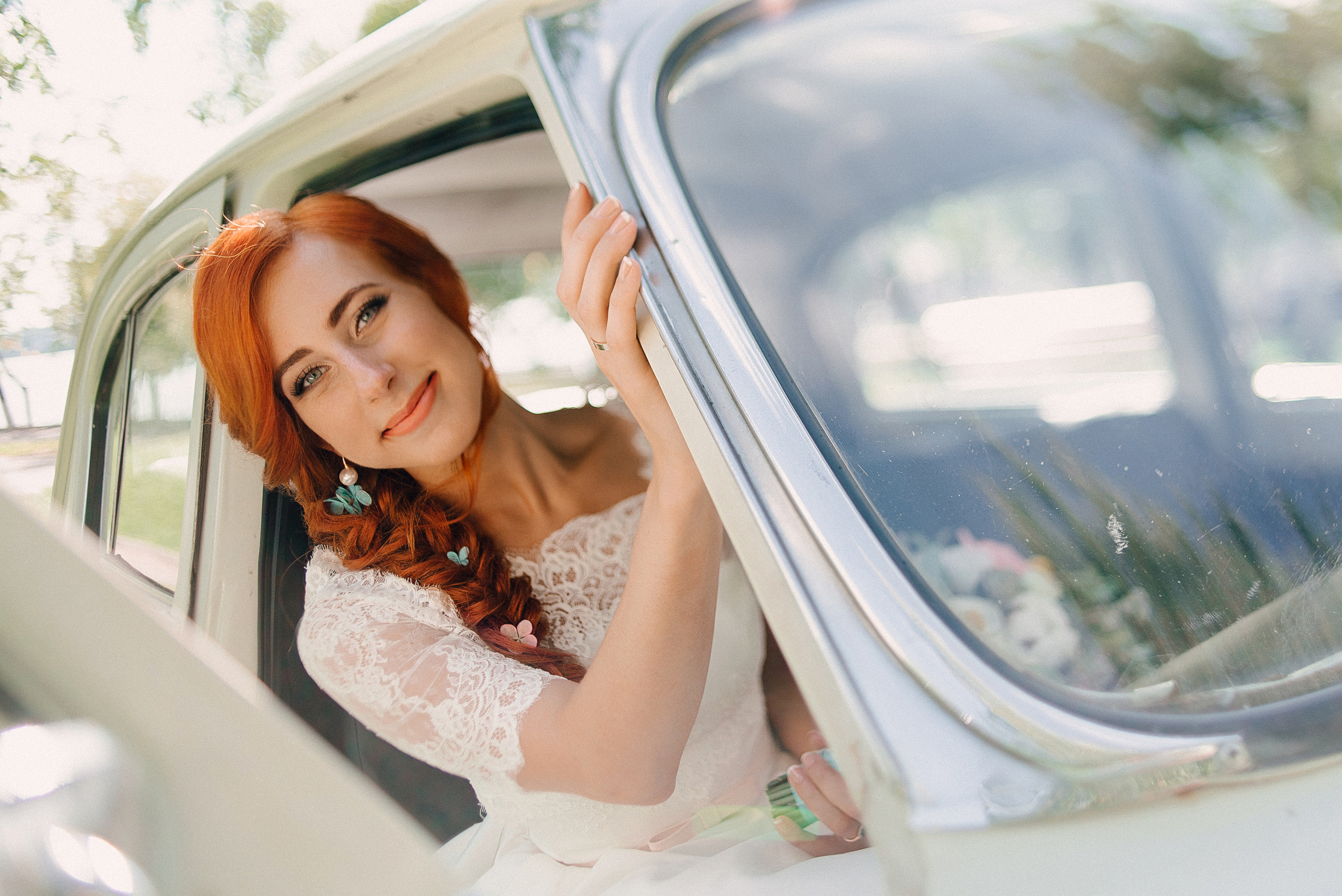 Саша и Катя. Прокат Аренда ретро автомобилей Волга ГАЗ 21  Кострома