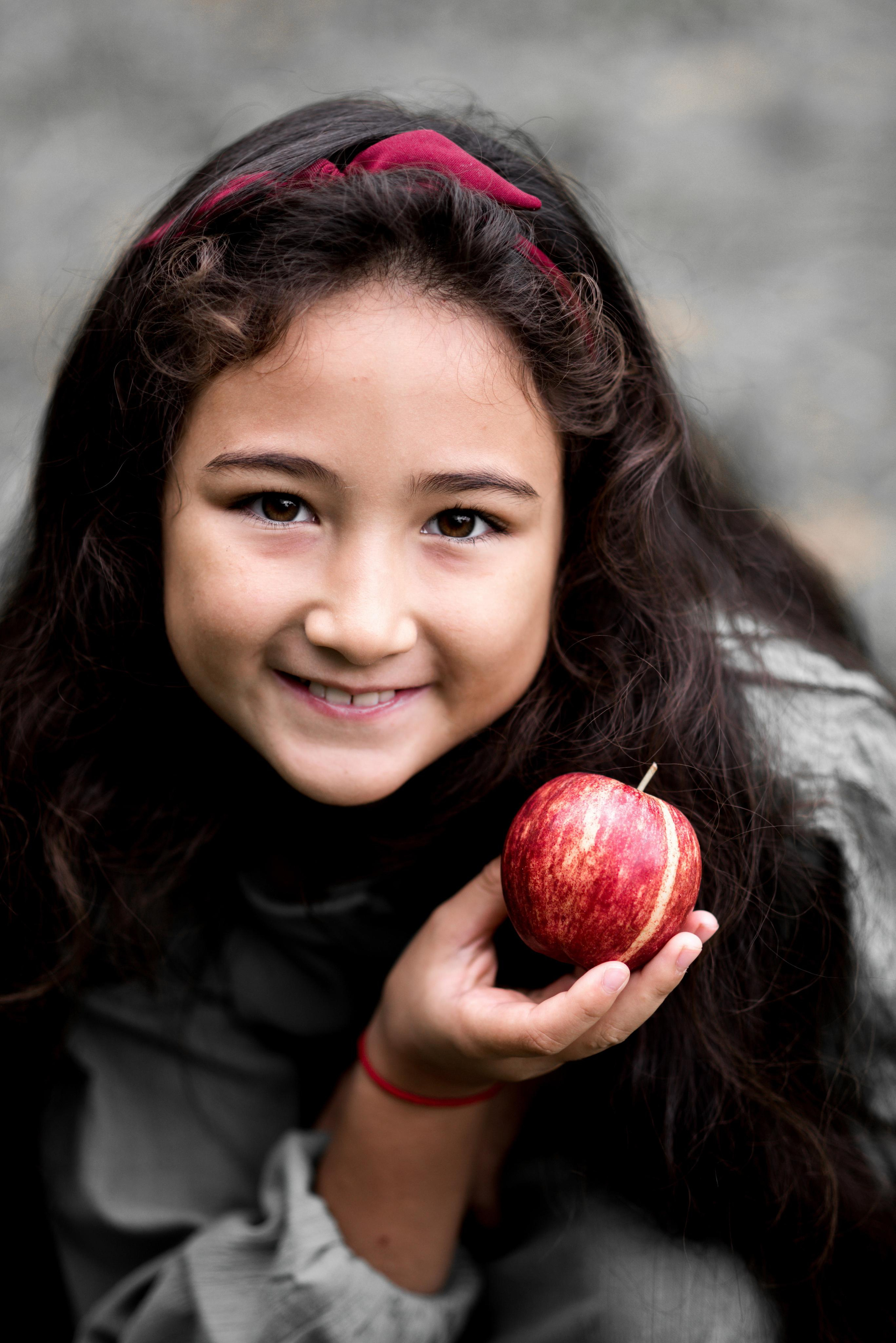 Apple day. Фотограф Ярмишко Дарья. Выпускные фотокниги