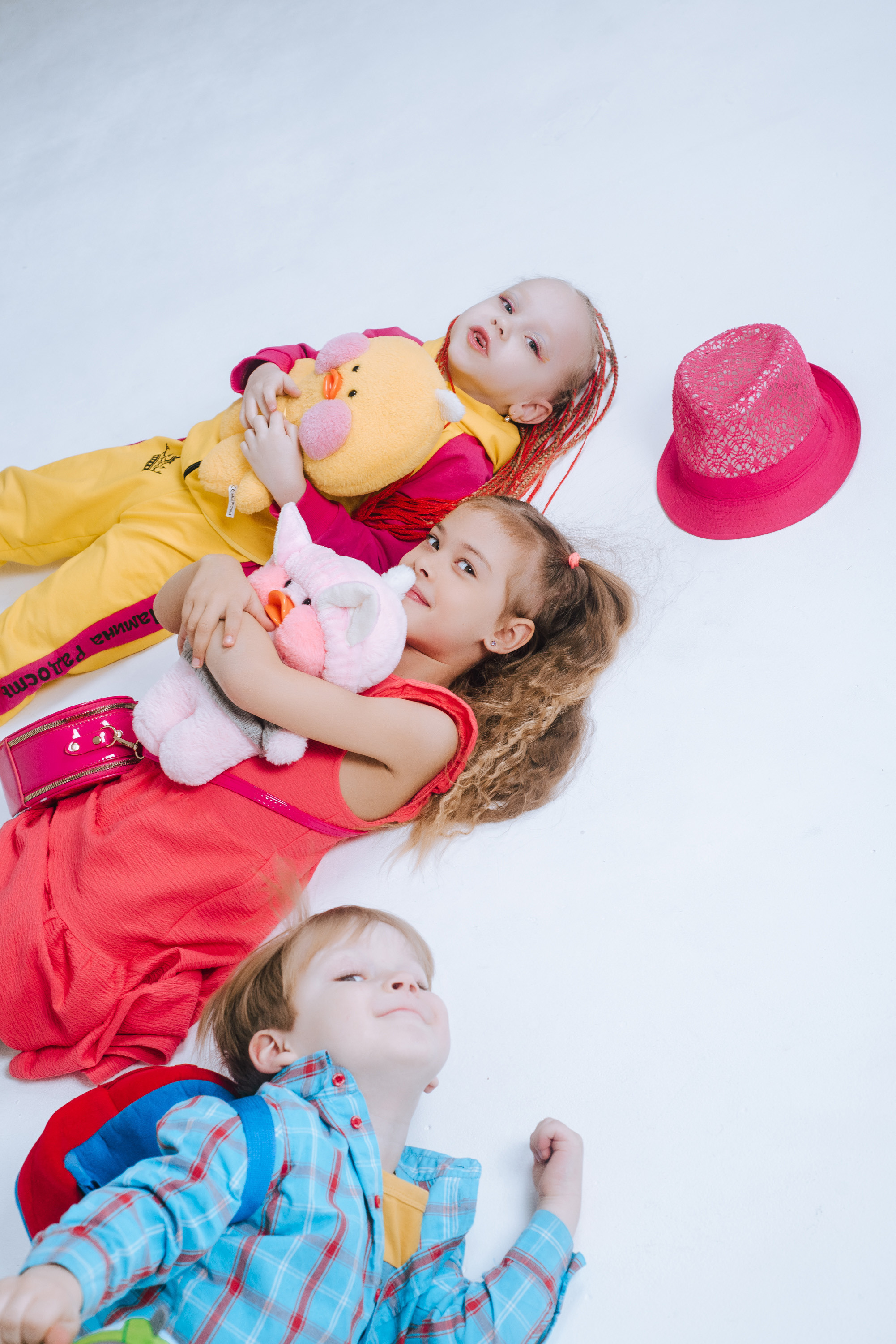 KIDS. Фотограф Ярмишко Дарья. Выпускные фотокниги