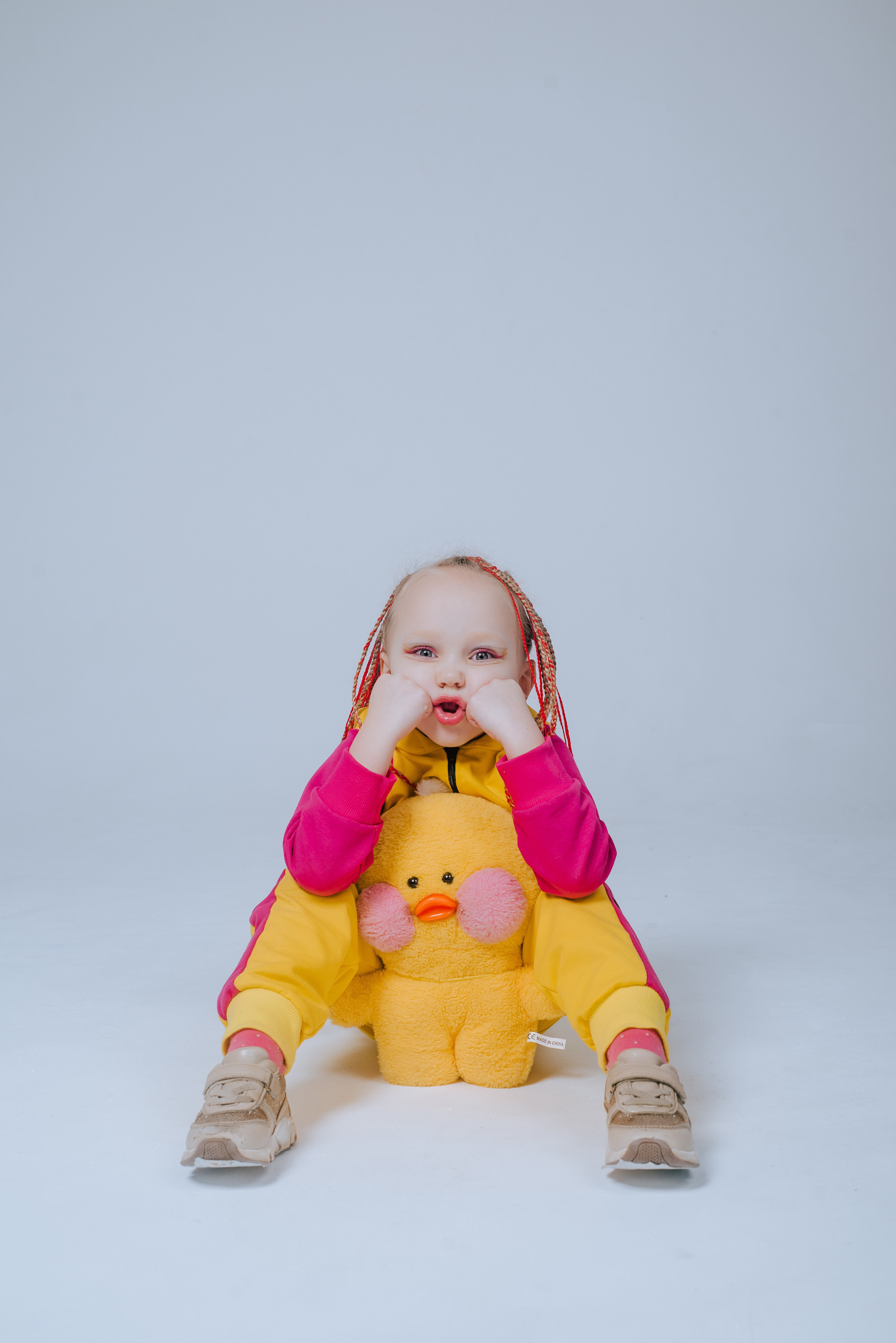 KIDS. Фотограф Ярмишко Дарья. Выпускные фотокниги