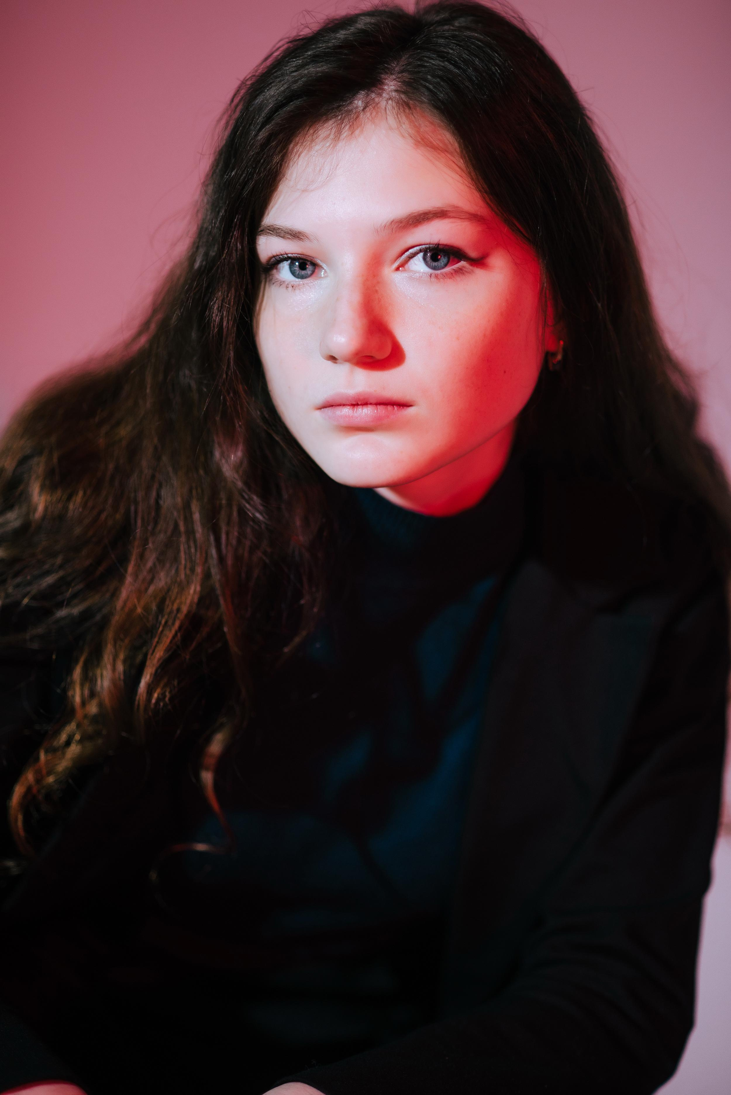 Гимназия г. Артем (студия). Фотограф Ярмишко Дарья. Выпускные фотокниги