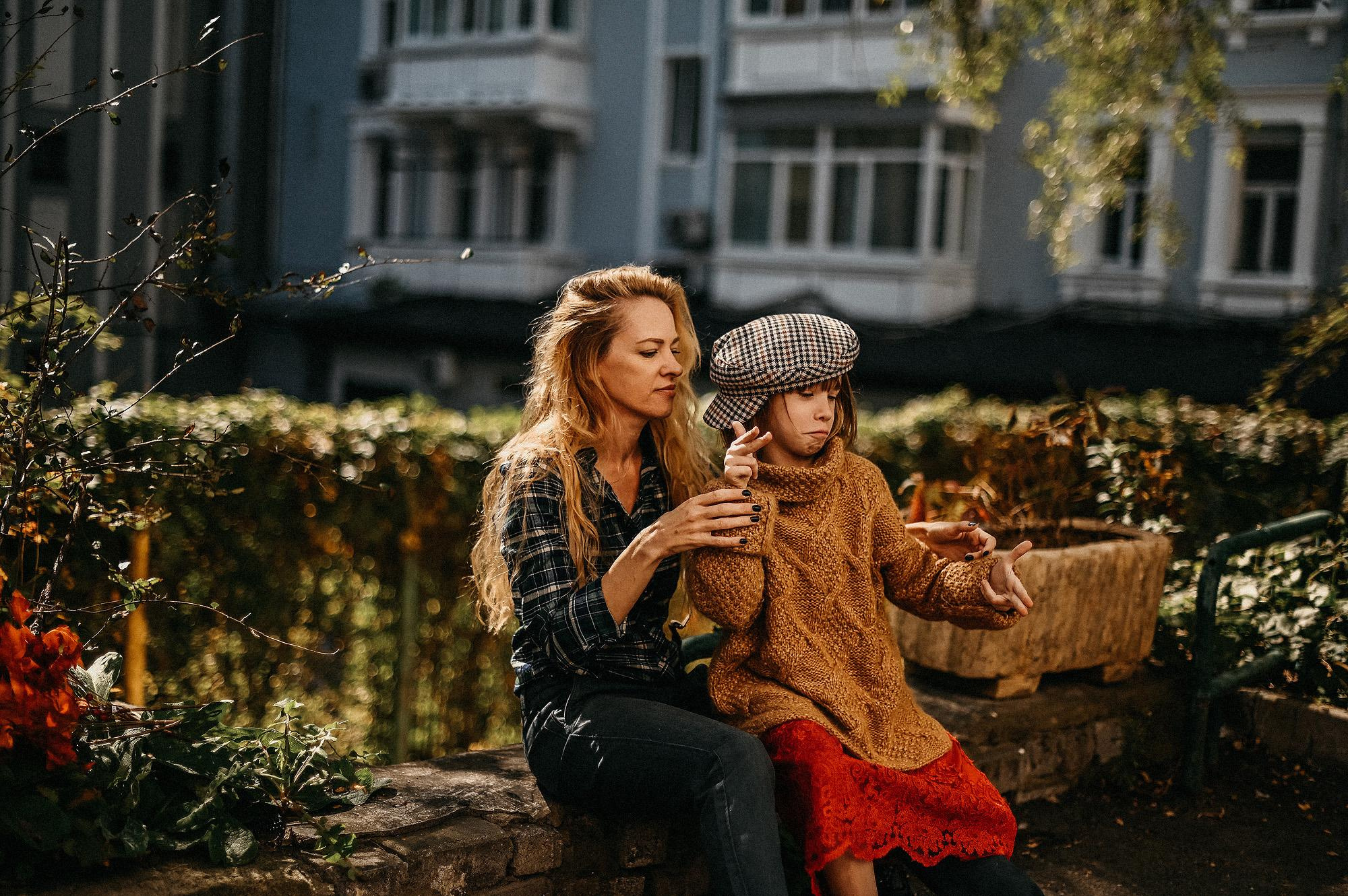 Ника и Стася. Фотограф Ярмишко Дарья. Выпускные фотокниги