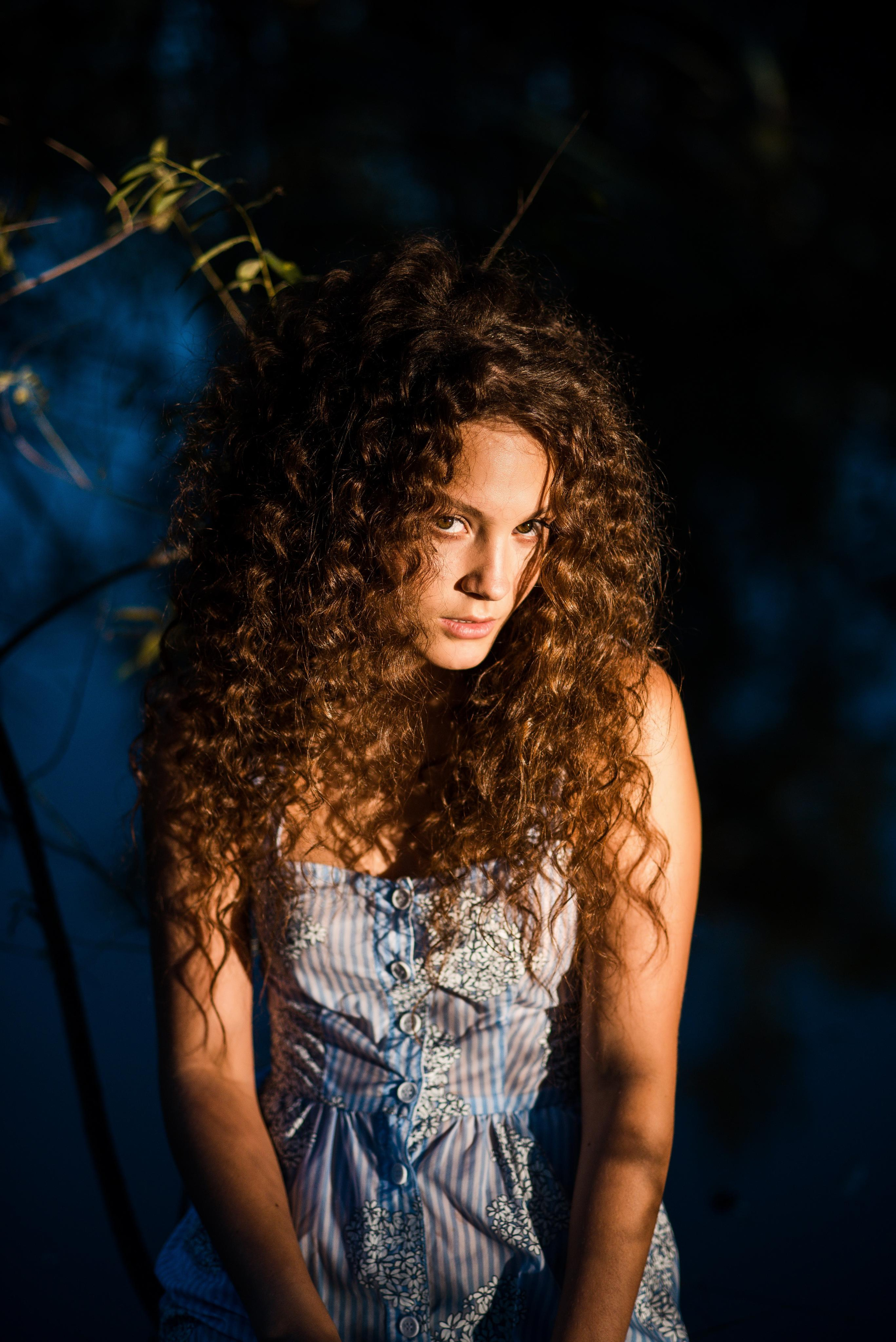 Влада. Фотограф Ярмишко Дарья. Выпускные фотокниги