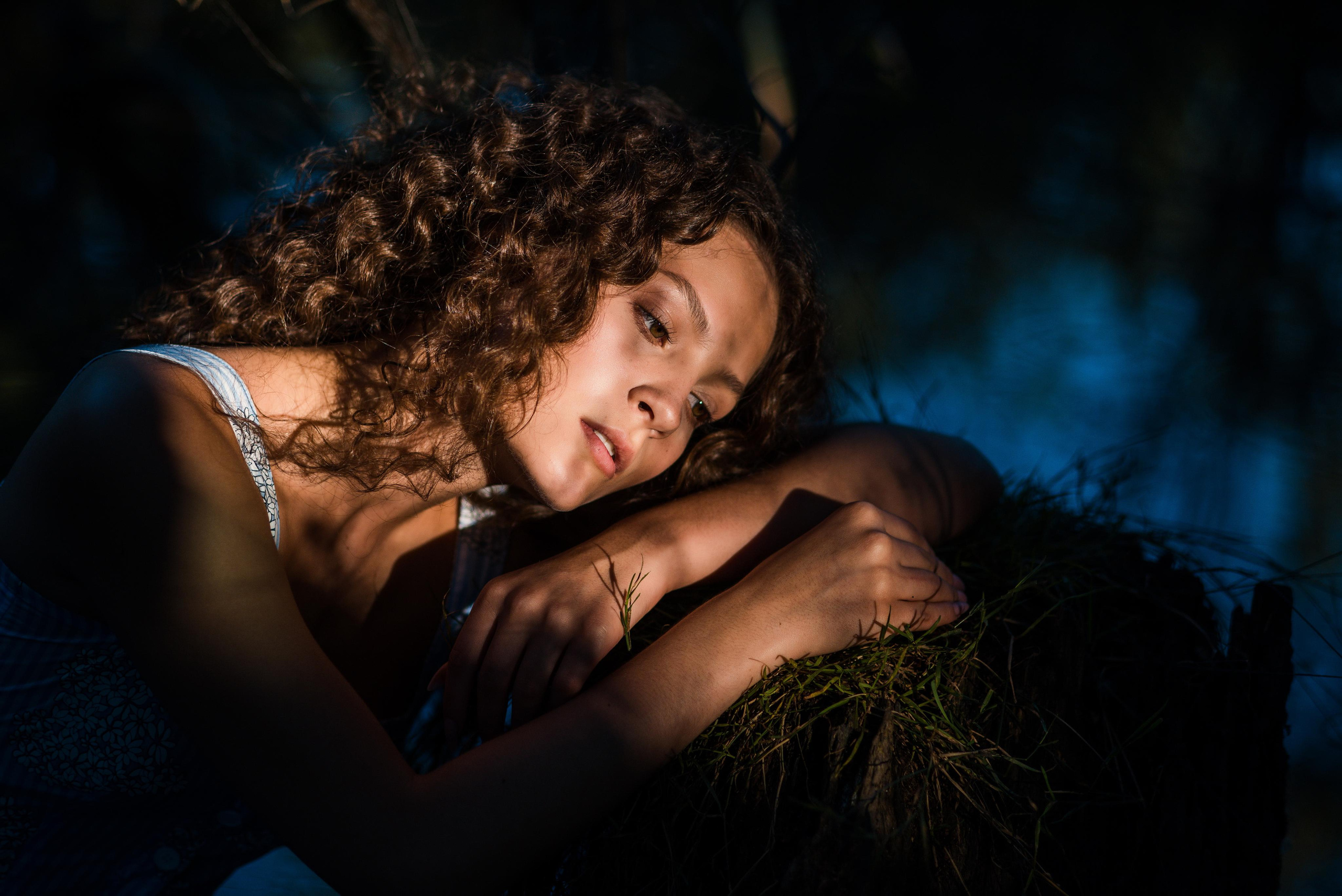 Влада. Фотограф Ярмишко Дарья. Выпускные фотокниги