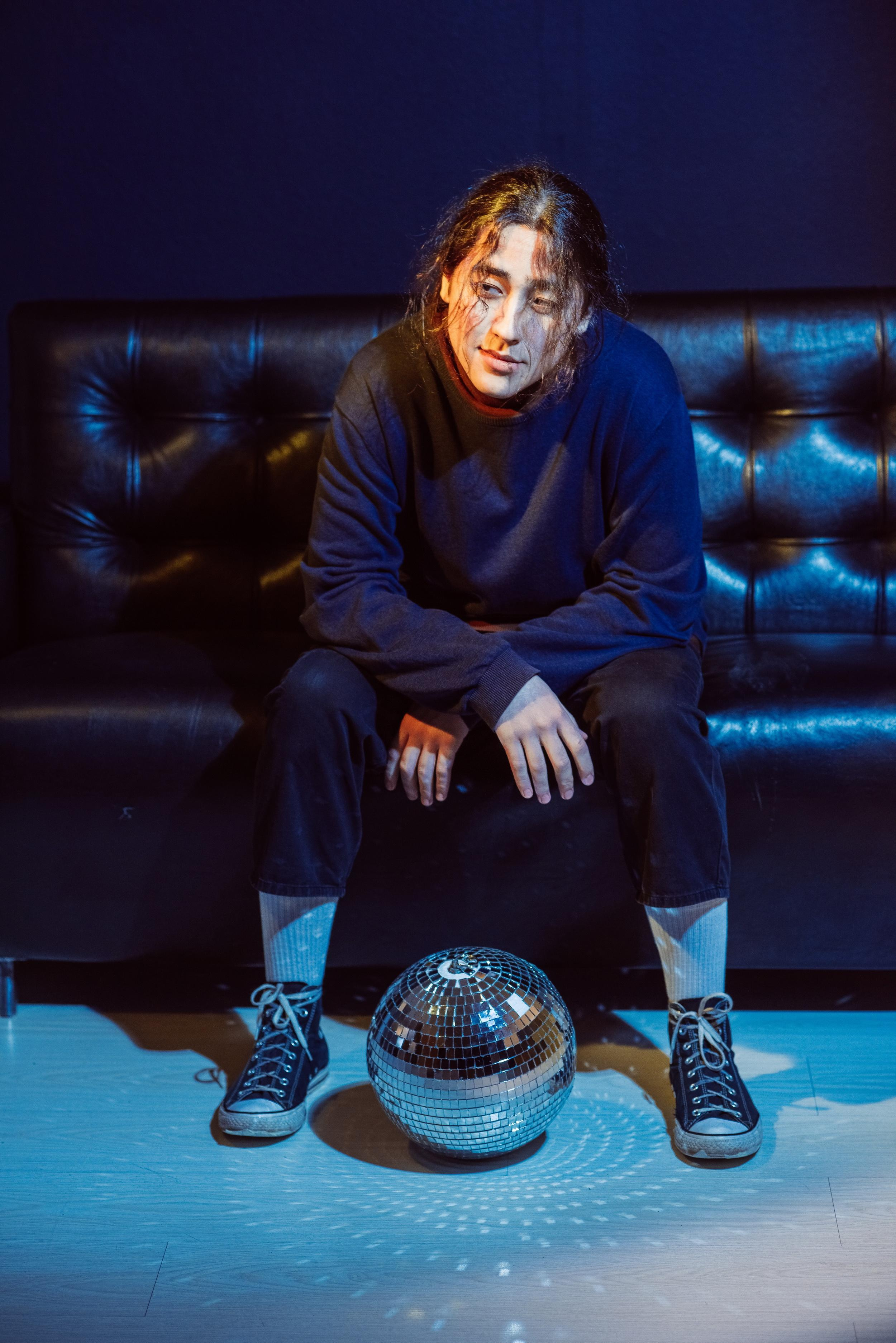 Гимназия г. Артем (студия). Фотограф Ярмишко Дарья. Выпускные фотокниги