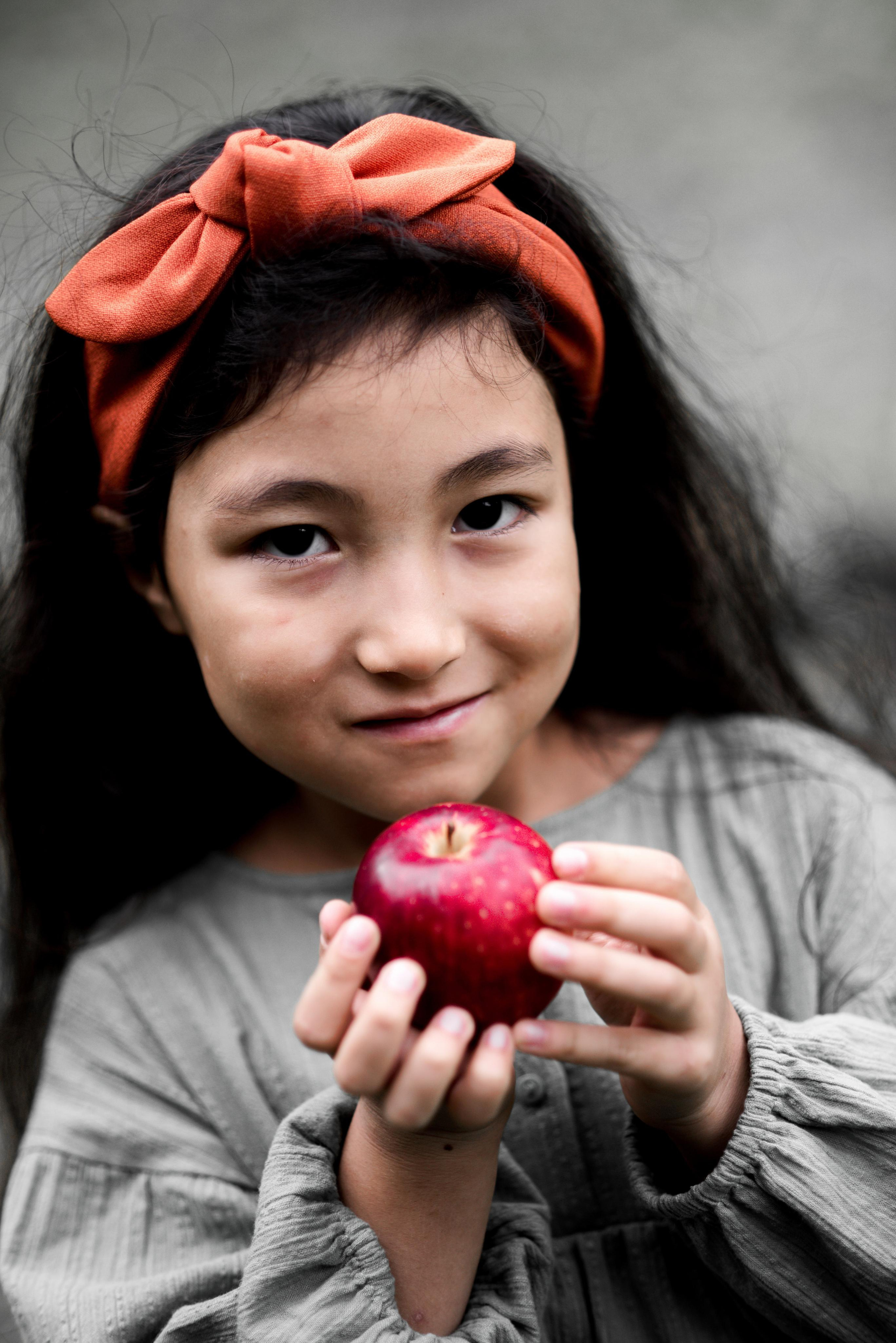Apple day. Фотограф Ярмишко Дарья. Выпускные фотокниги