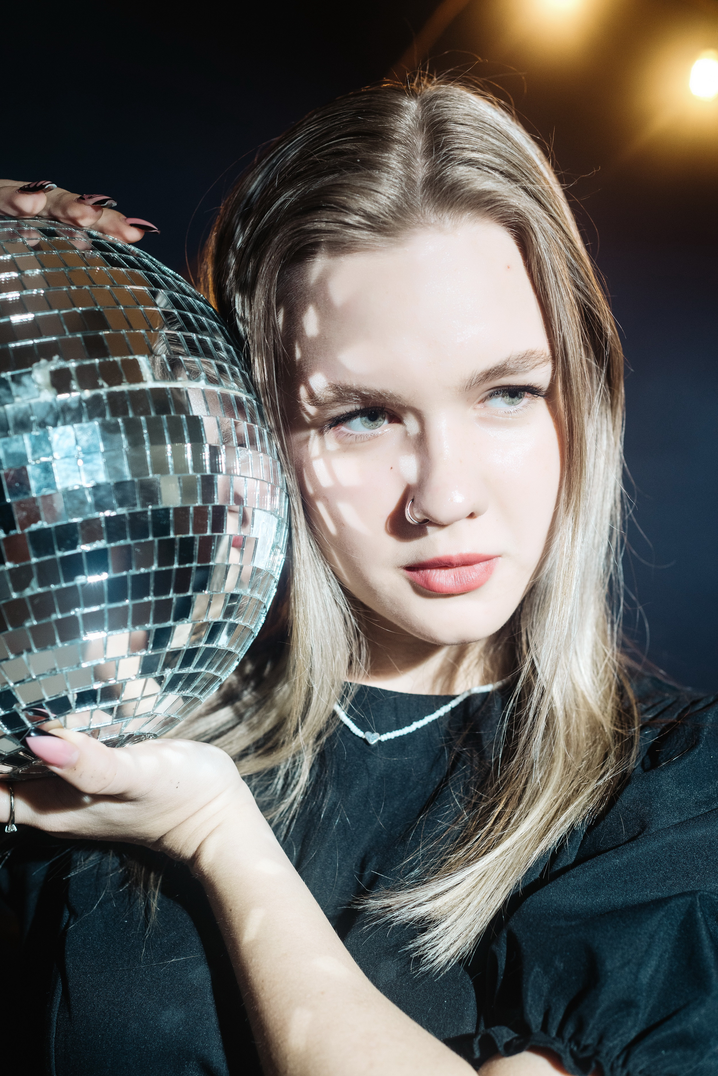 Гимназия г. Артем (студия). Фотограф Ярмишко Дарья. Выпускные фотокниги