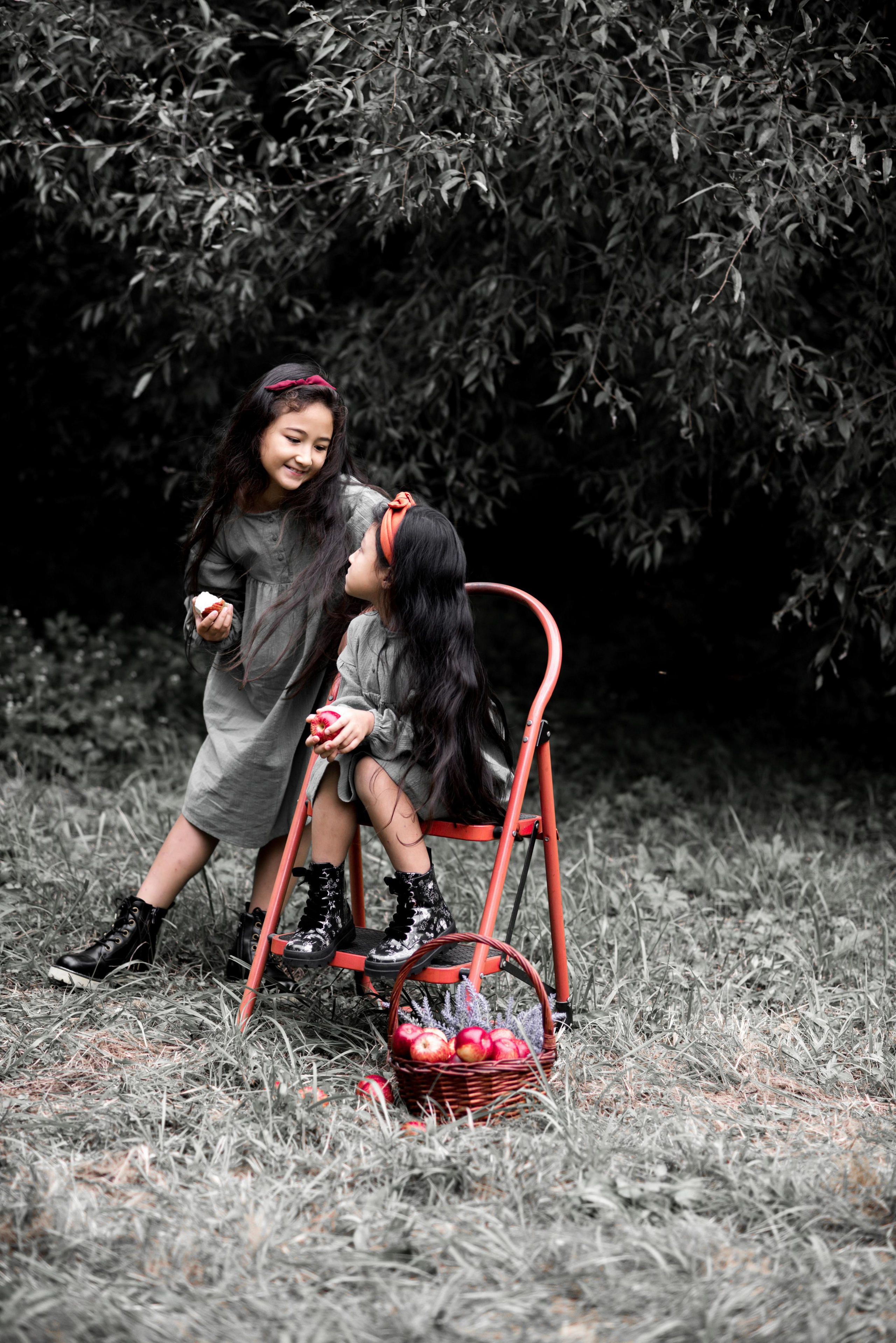 Apple day. Фотограф Ярмишко Дарья. Выпускные фотокниги