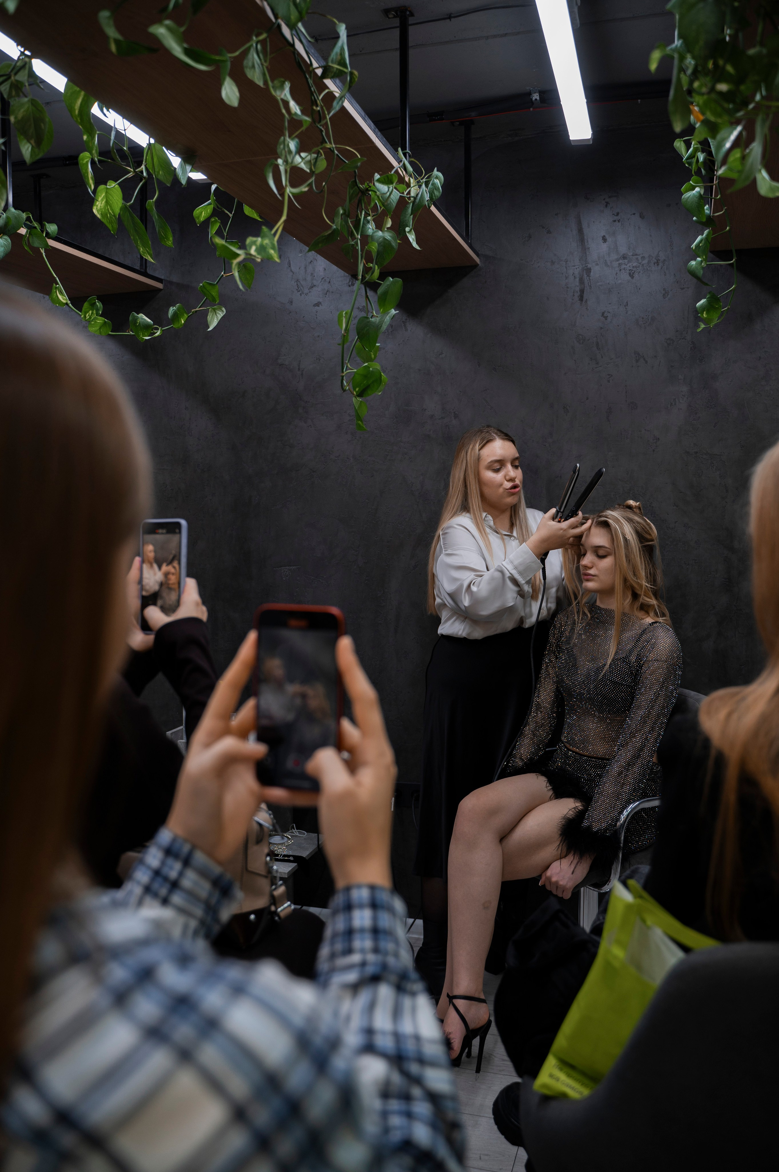 Съемка мероприятия, репортажная съемка, фотограф минск, обучение макияж и прическа, фотограф беларусь, съемка обучения, съемка для брендов, съемка мероприятия, съемка обучения, макияж для себя, прическа обучение