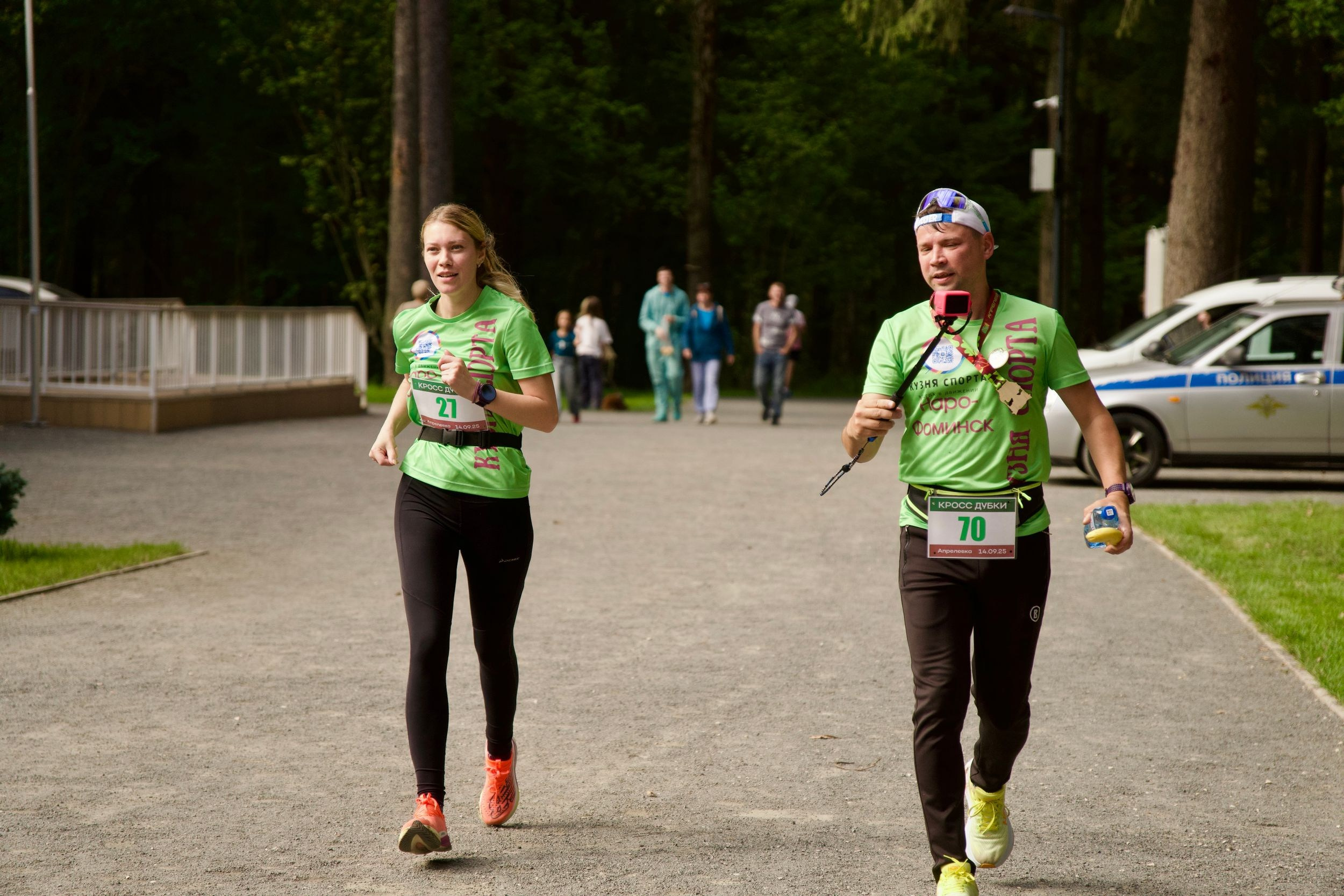 Забег в парке «Дубки». Кафе «БЕЛКА НАШЕПТАЛА». Ну оооочень концептуальное кафе