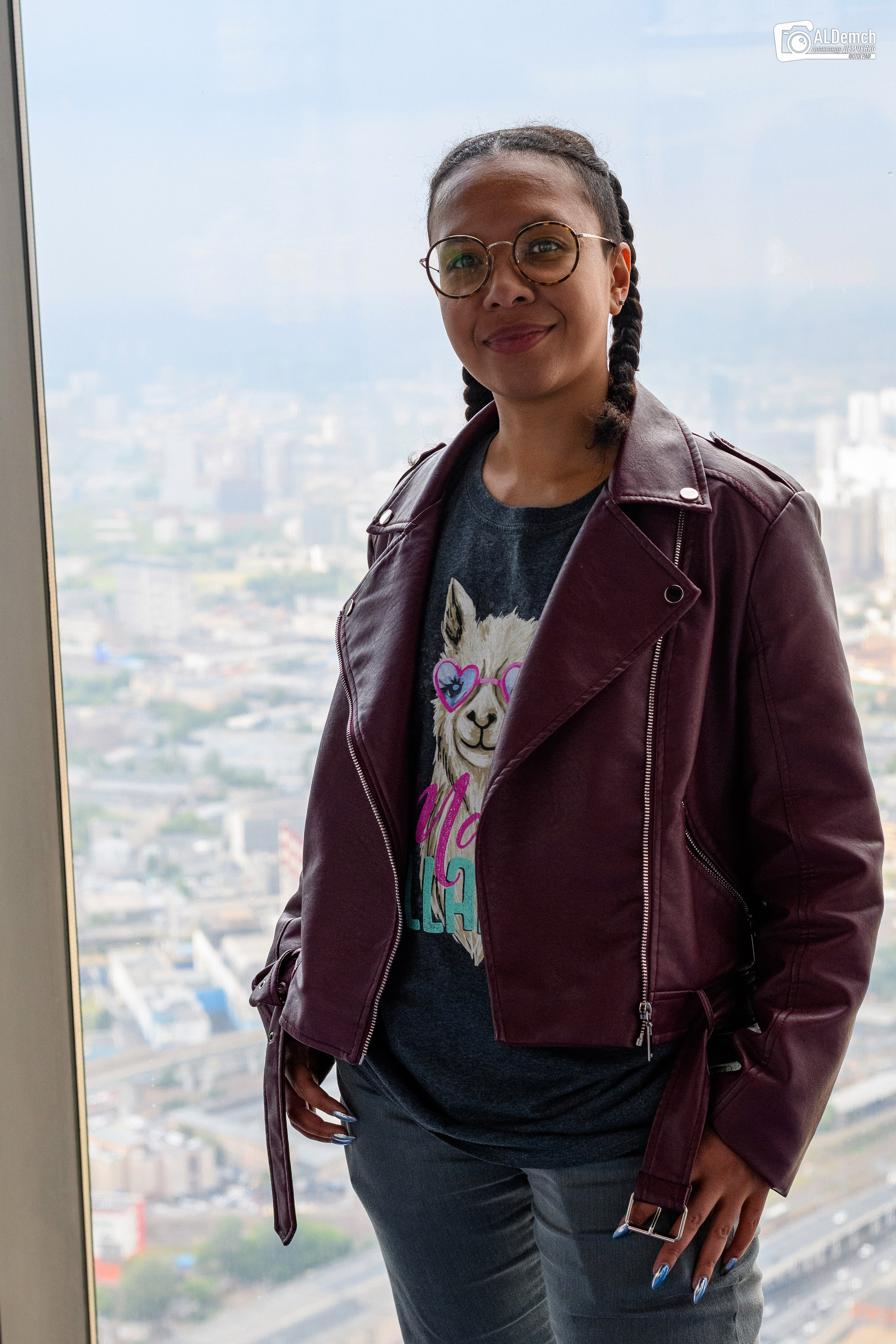 Фотосессия для девушки в PANORAMA360 в Москва-Сити