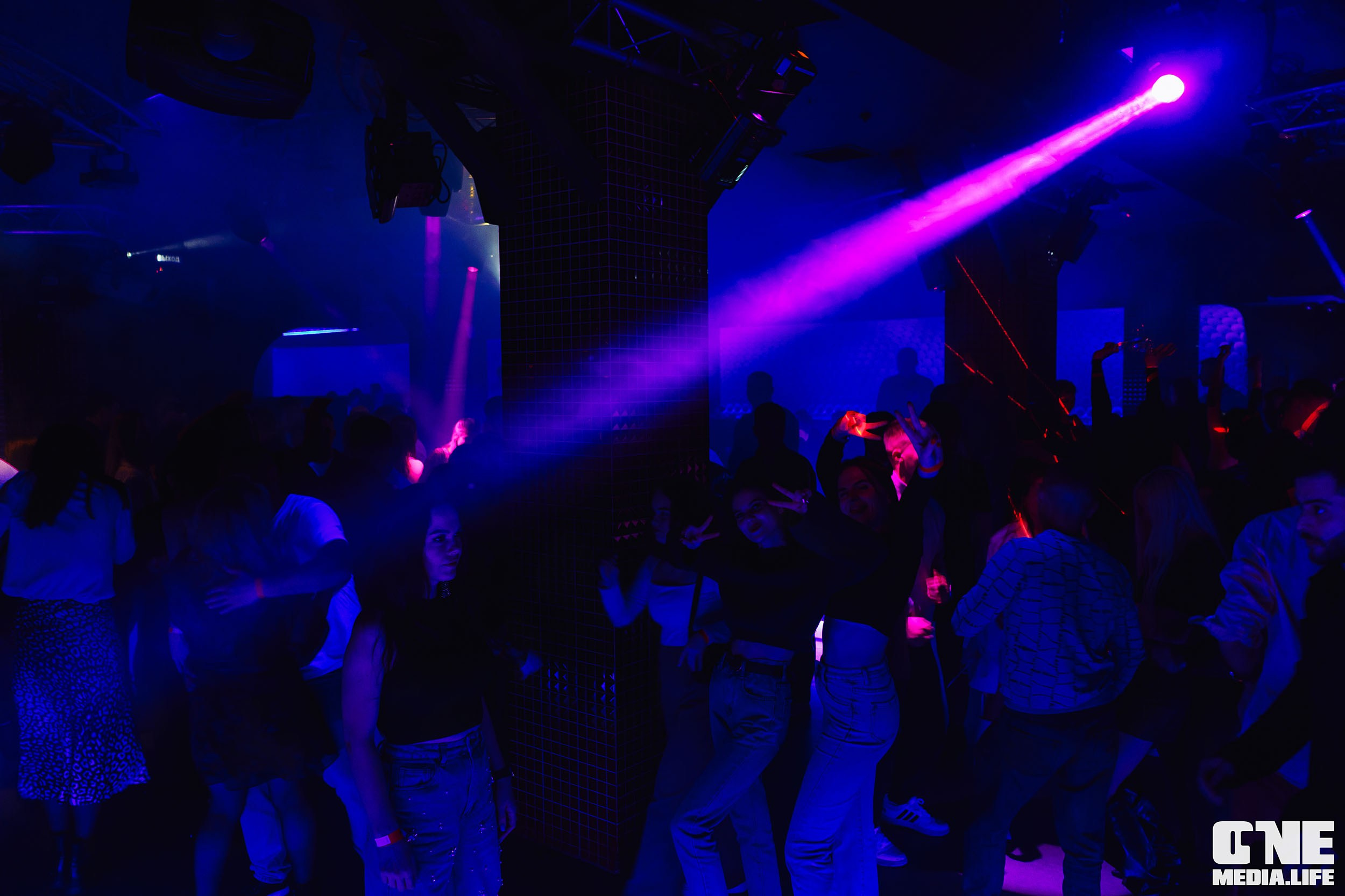 Фоторепортаж из РК Планета. One Media Life: фоторепортажи, фотоотчеты с мероприятий и заведений