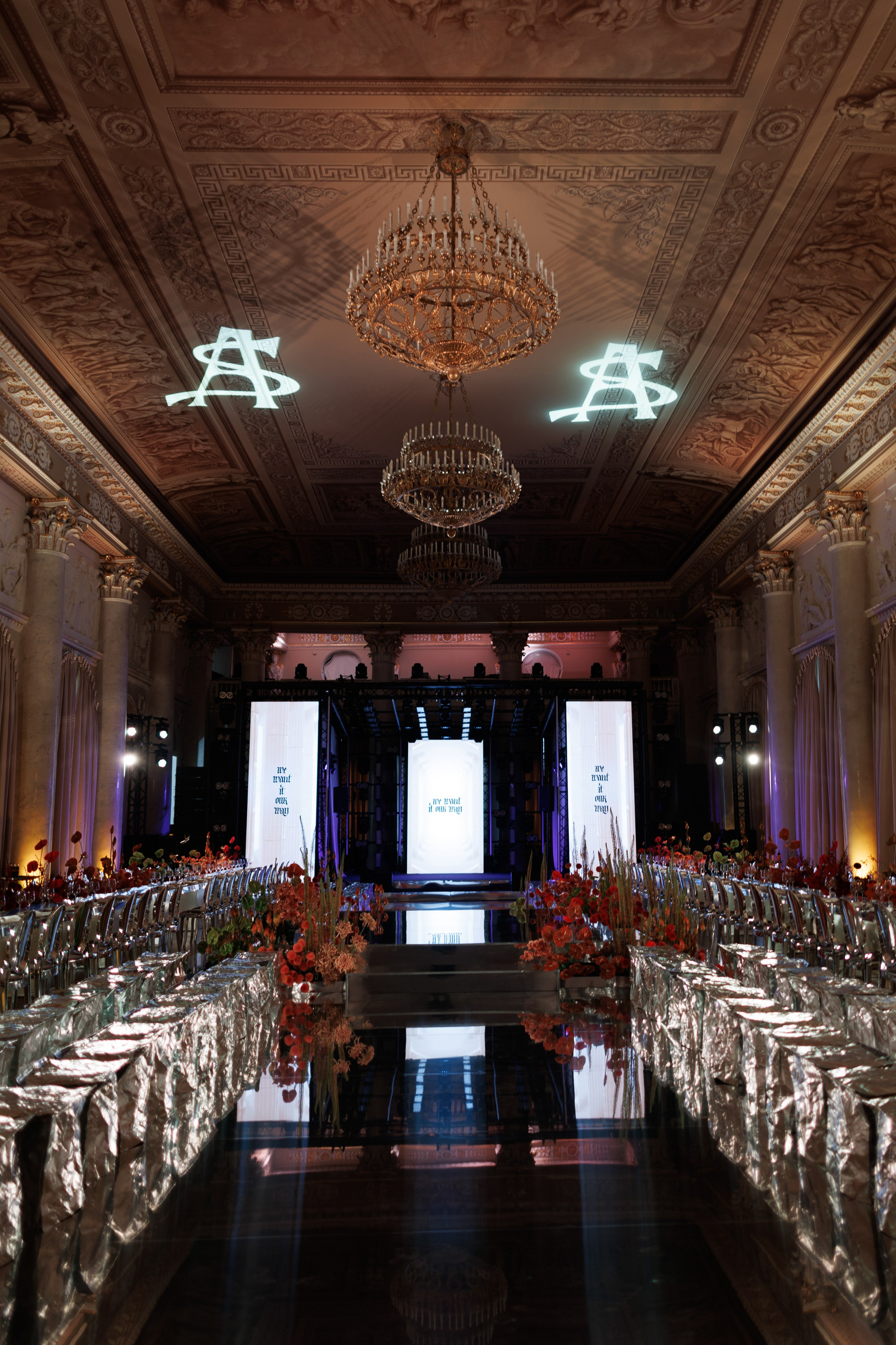 Виталий & Кристина. RETOUCH-HOUSE