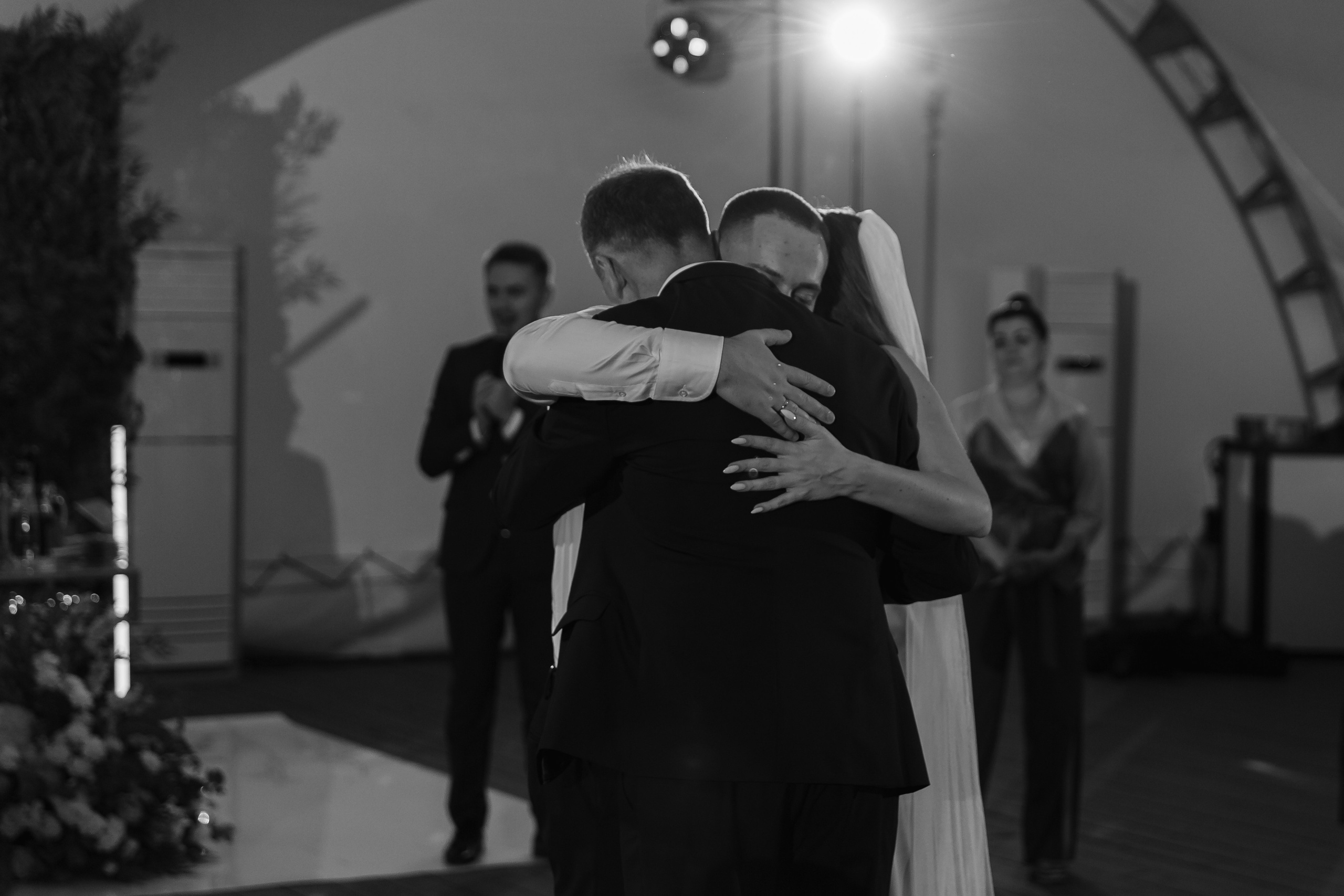 02.07.24. RETOUCH-HOUSE