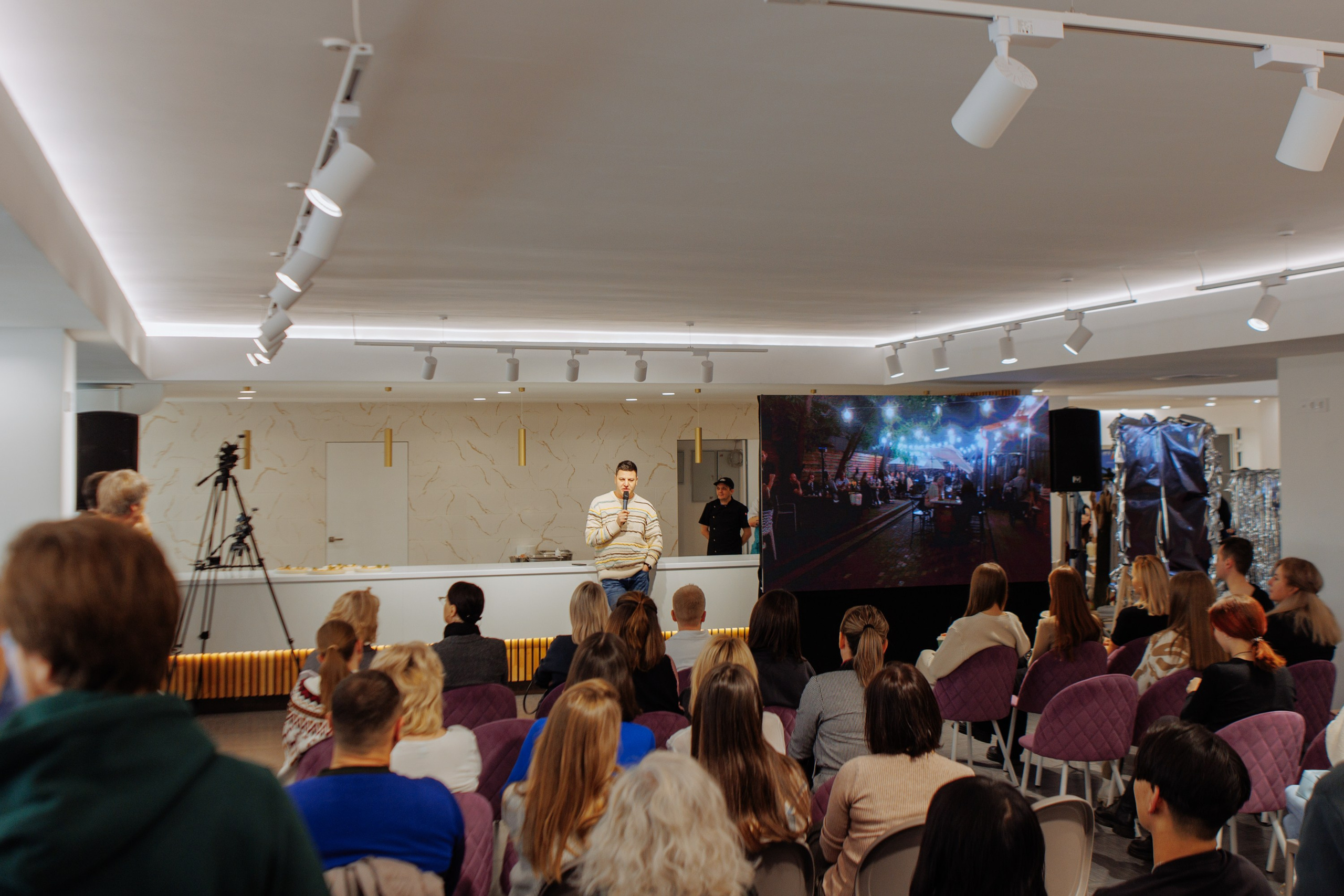 Форум креативных индустрий. Свадебный фотограф