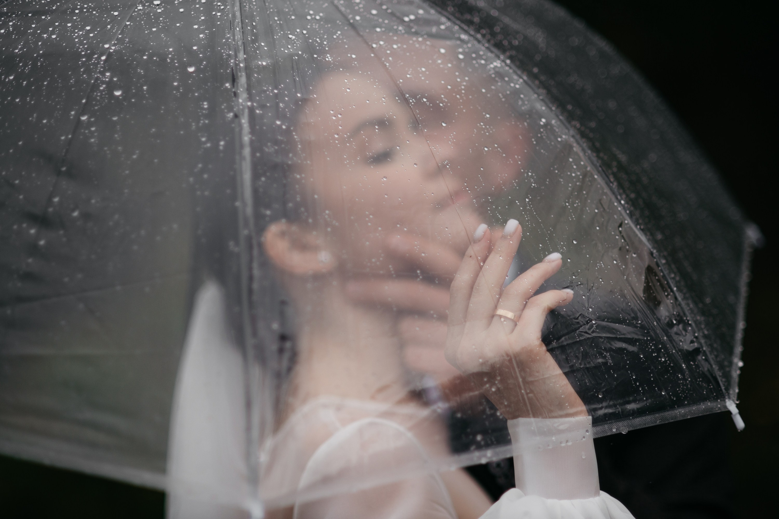 Дождь. Свадебный фотограф Ижевск Петр Шишков