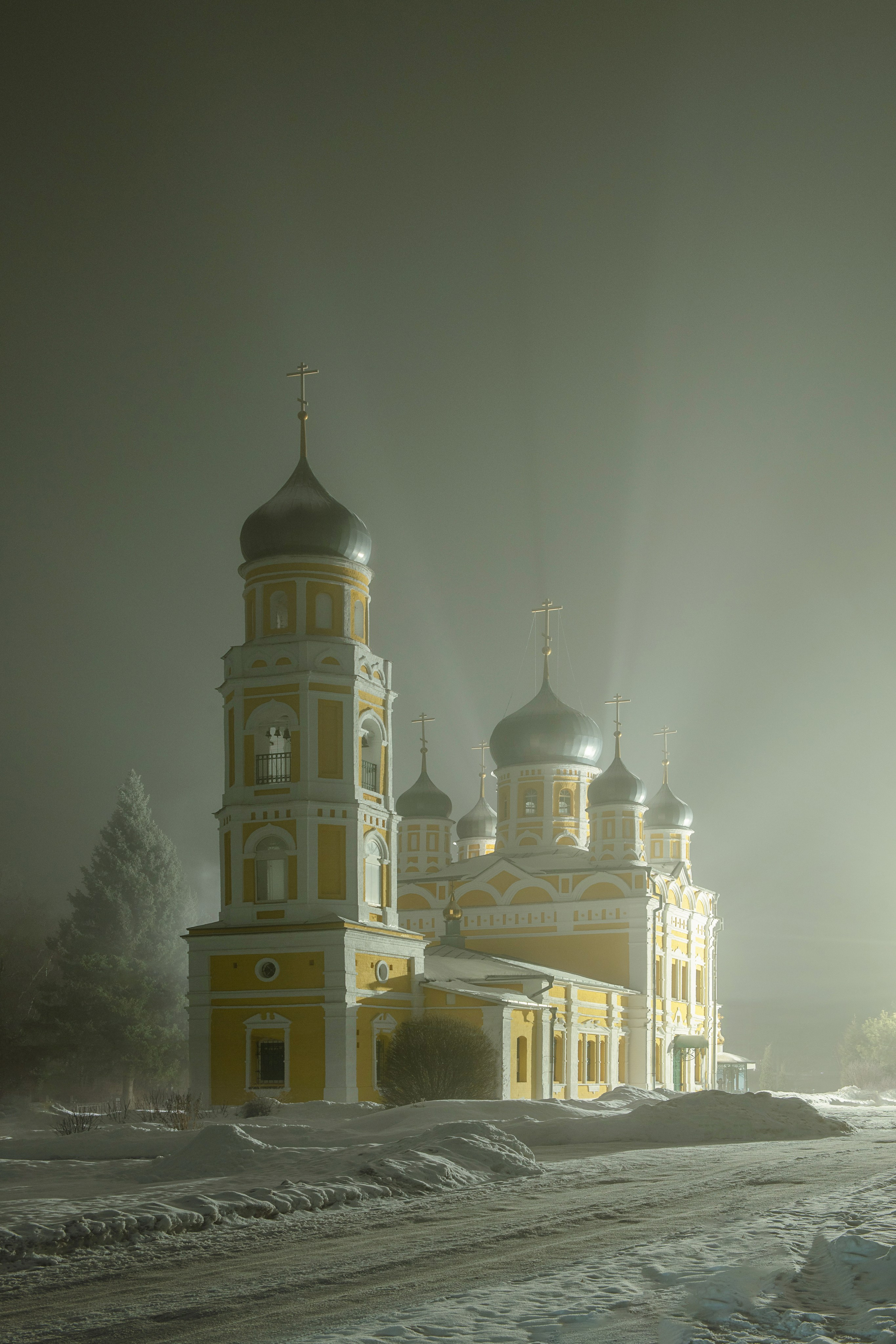 Пейзажи и архитектура. Портретная и репортажная съёмка