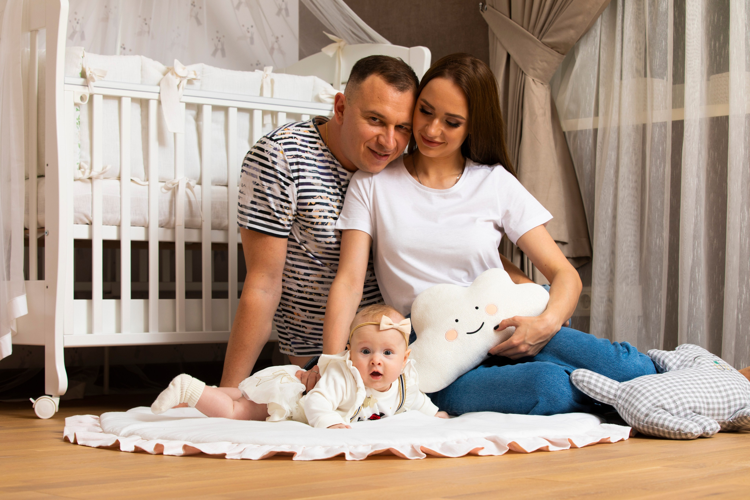 Семейные фото у Вас дома «Ася Игорь Алина ". ФОТОХУДОЖНИК