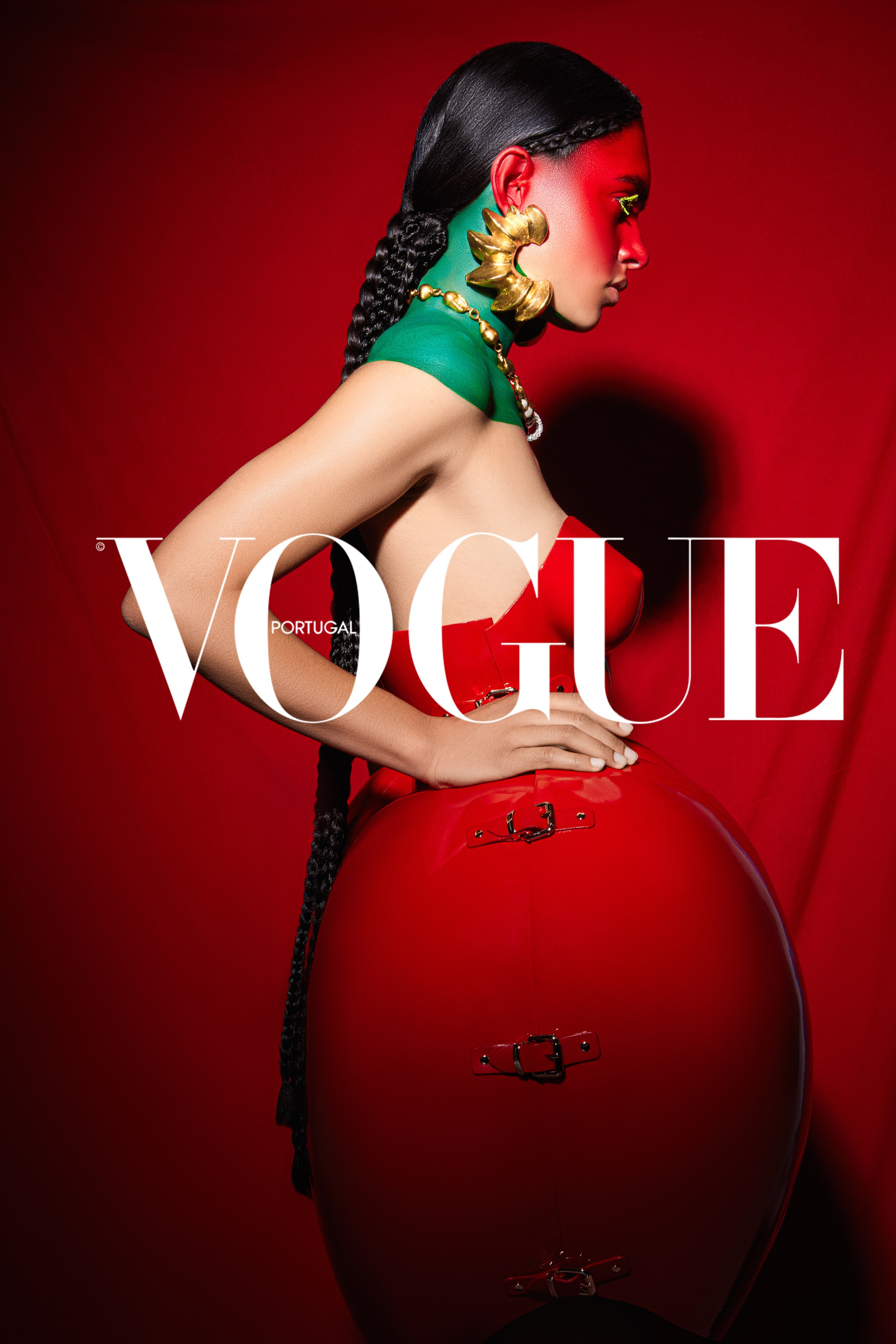 VOGUE Portugal. Angelina Suslova retoucher