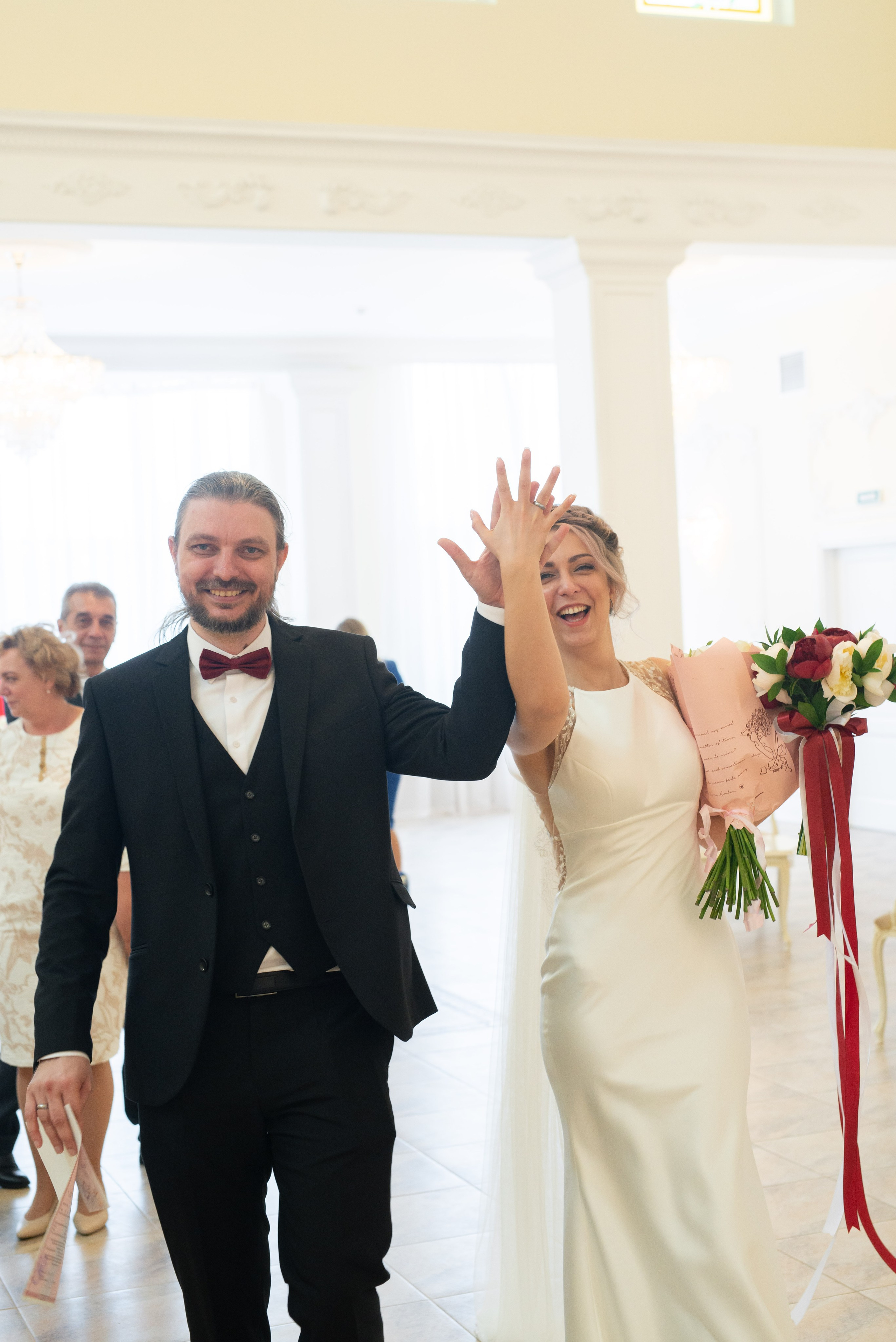 Юлия и Денис (фотосессия на Витебском вокзале и в Польском саду). Портретный, семейный и свадебный фотограф в Санкт-Петербурге и в Пушкине Ширяев Денис