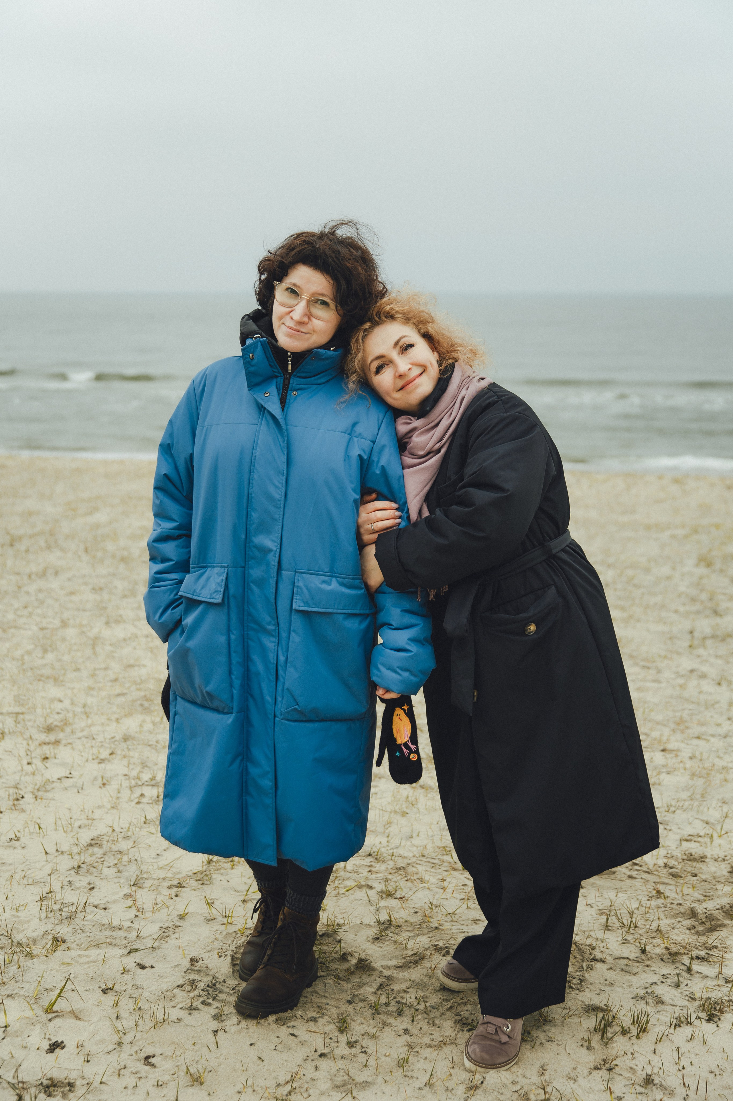 Подружки в Малиновке. Фотограф Калининград Илья Миллер