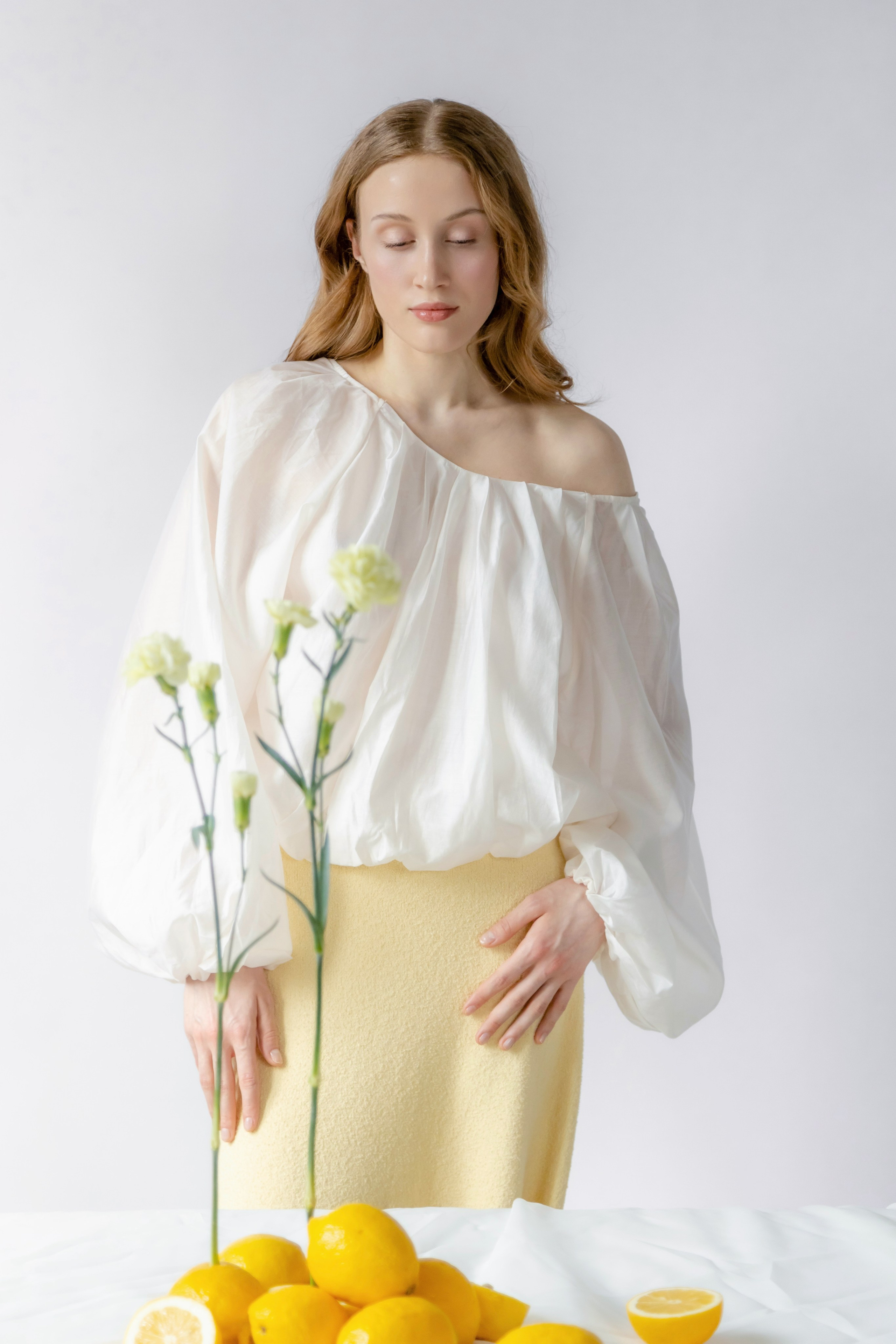 Фотосъёмка в студии фотосессия женский портрет. Фотограф в Москве — Рина Серёгина — съёмка в студии и репортаж