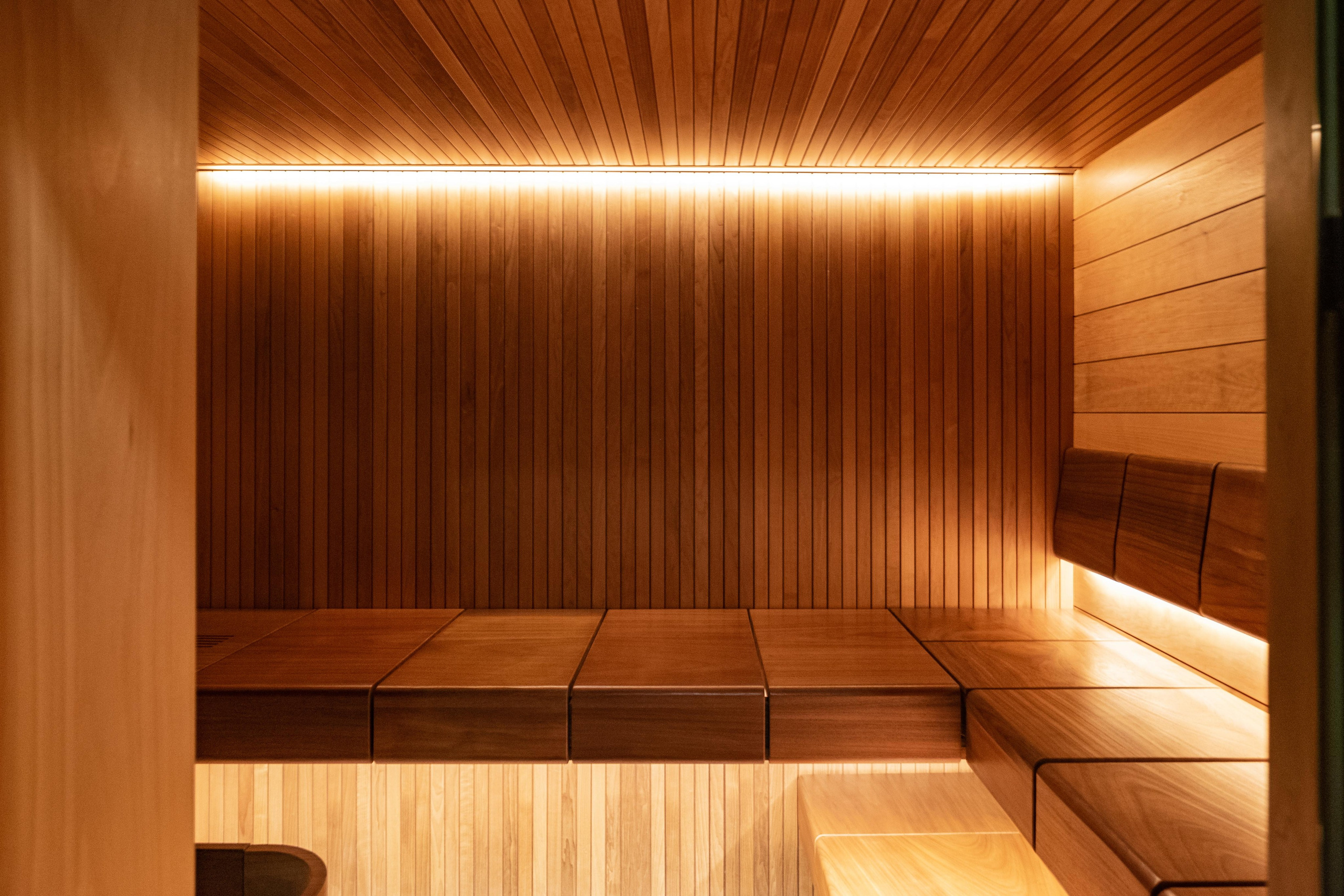 История на Суходольском озере. Творческая мастерская