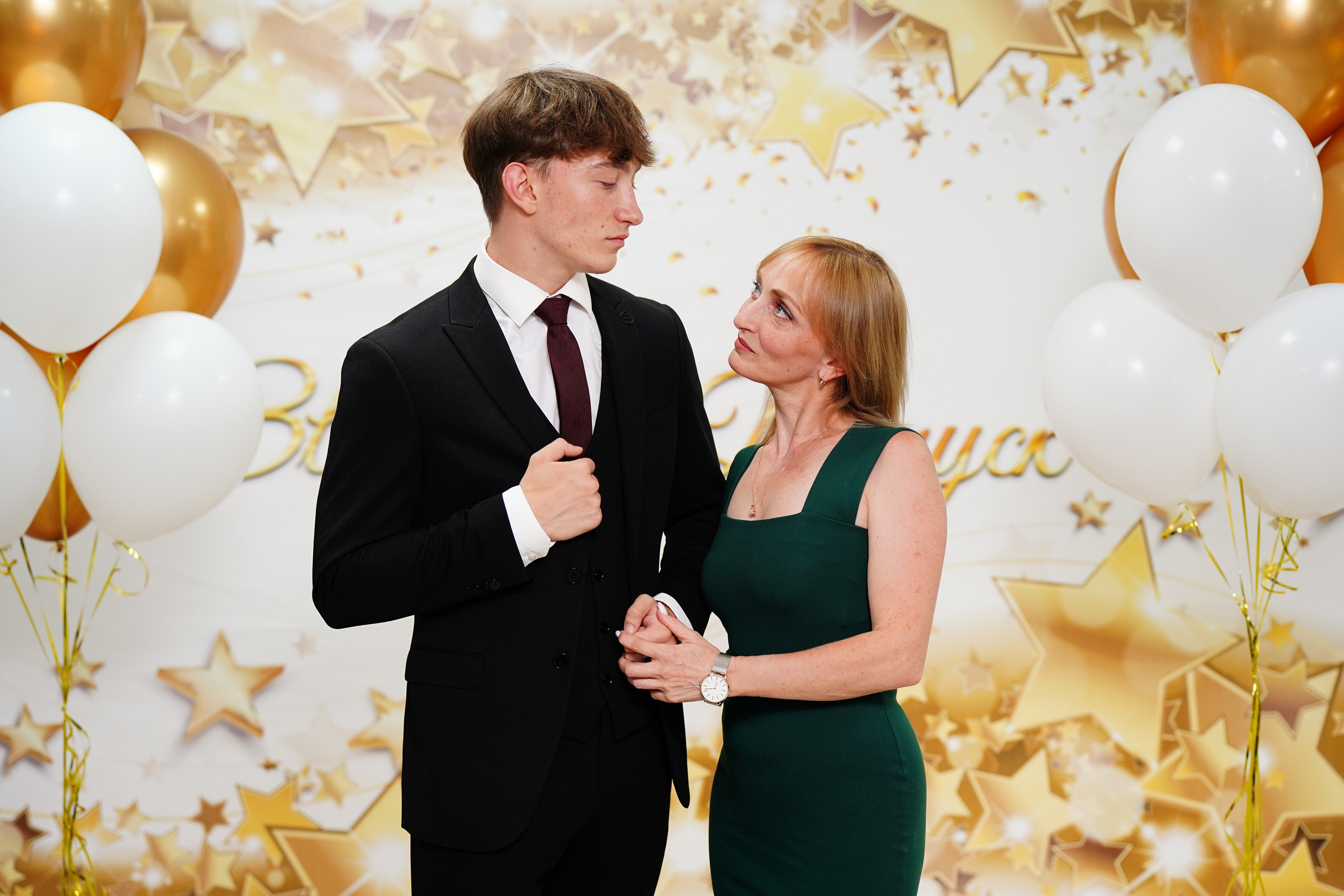 Последний звонок. MEMENTO.Выпускные альбомы, школьные, юбилейные и другие книги. Ростов-на-Дону