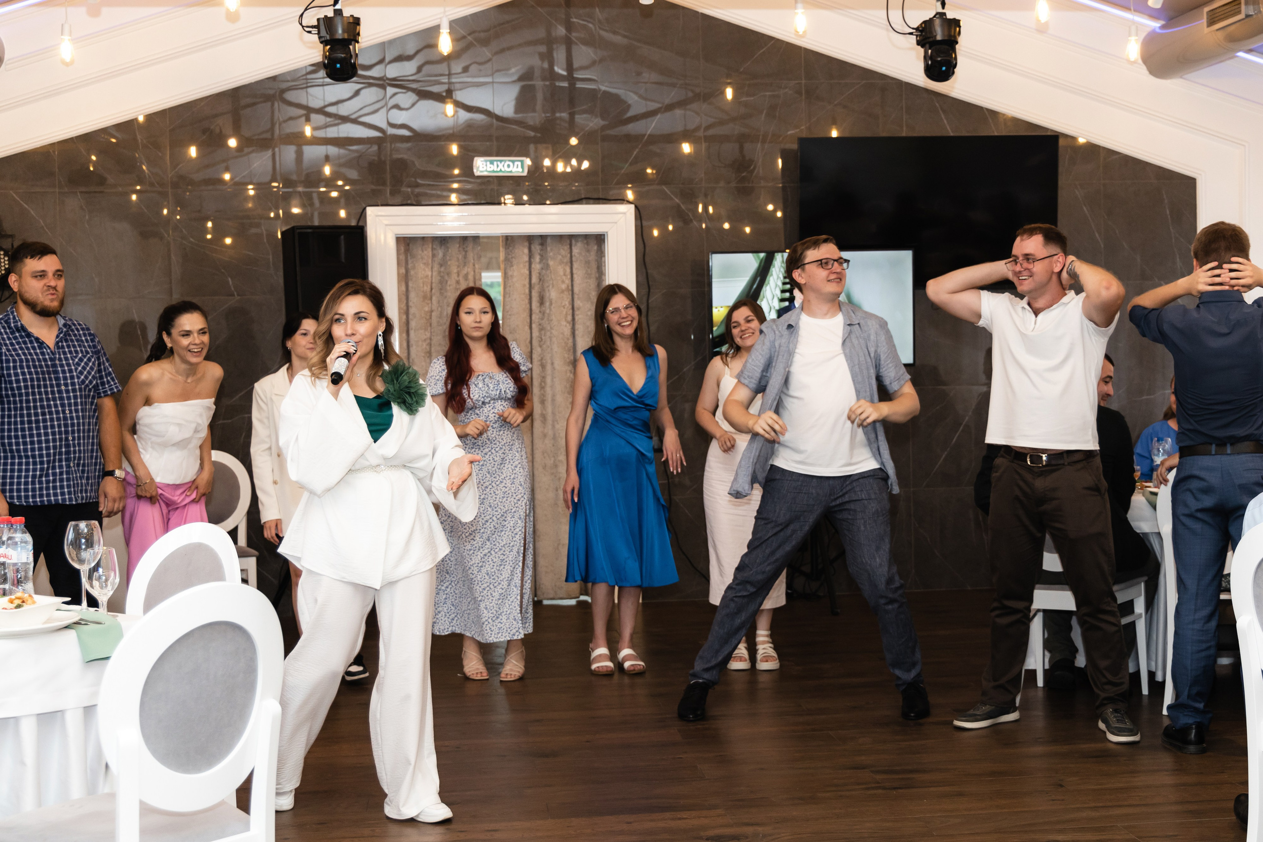 Алёна и Денис (полный день). Фотограф в Барнауле Юлия Садвокасова