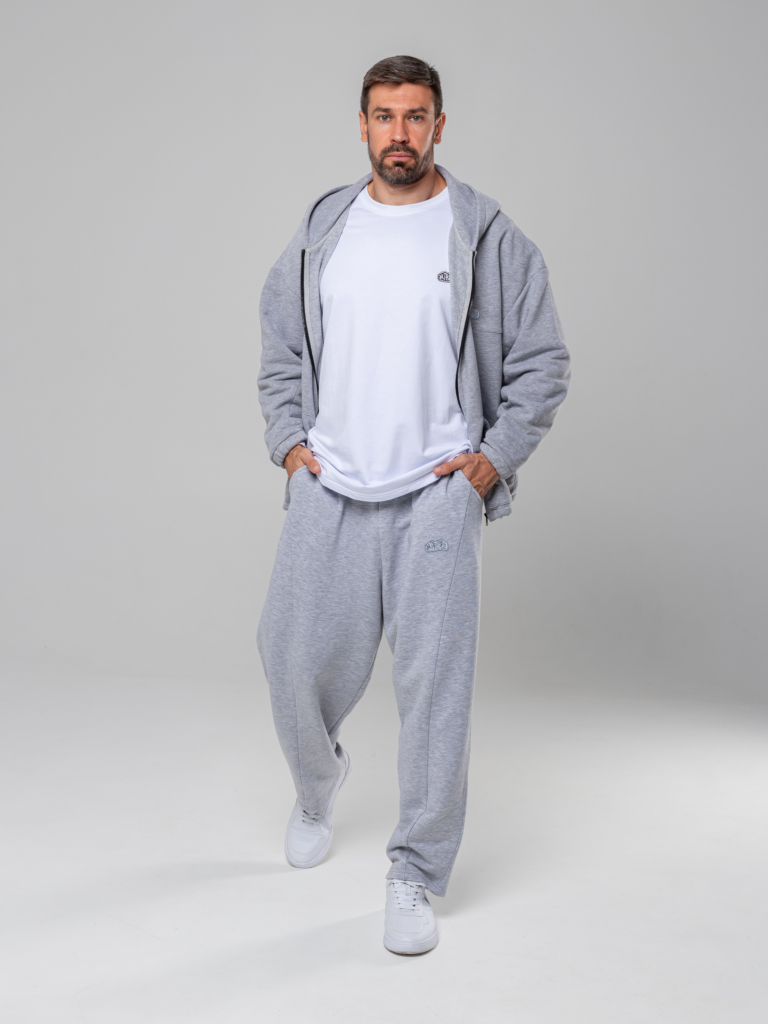 Худи и штаны. Фотограф в Краснодаре Арина Кудряшова