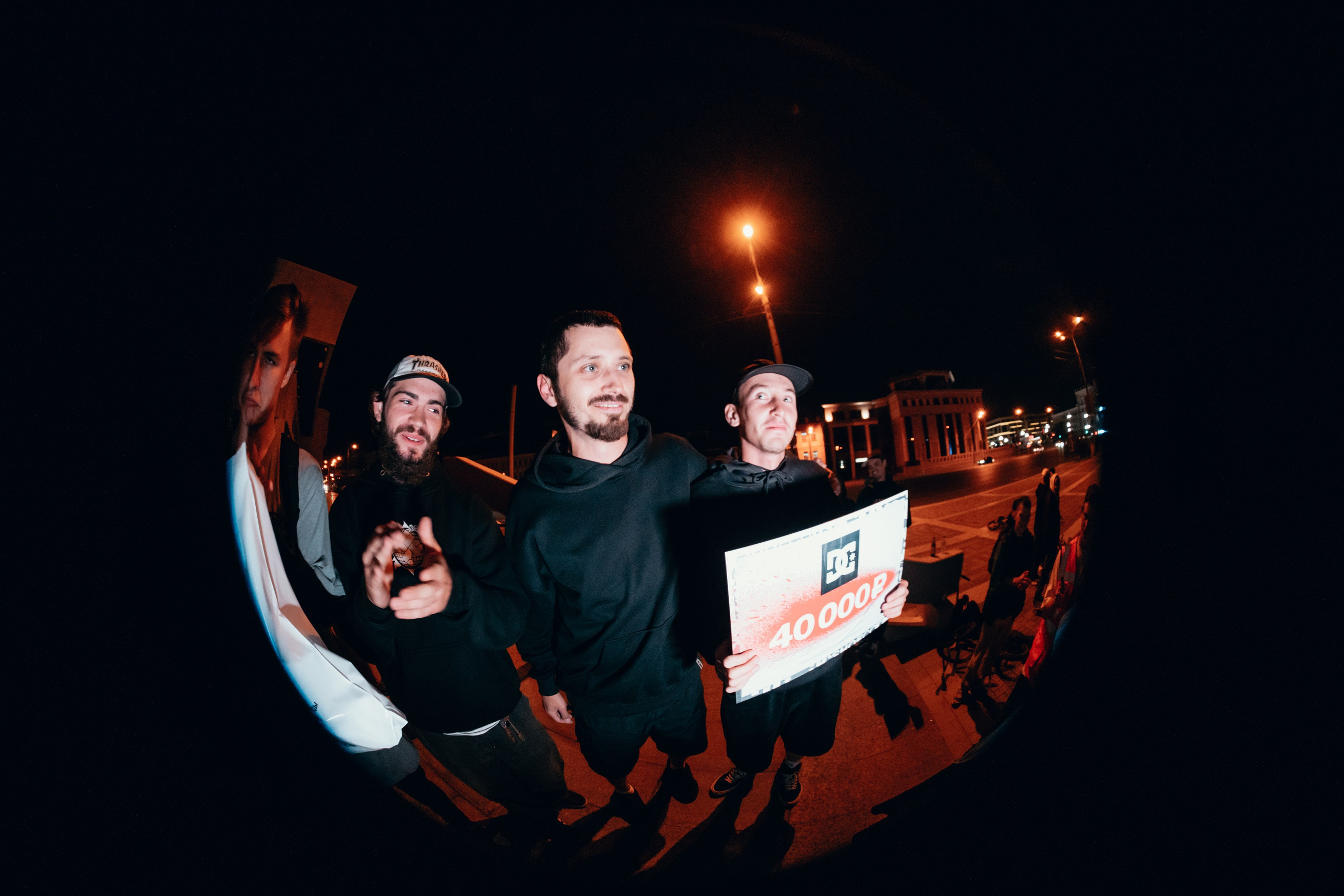 Night ride. Главная