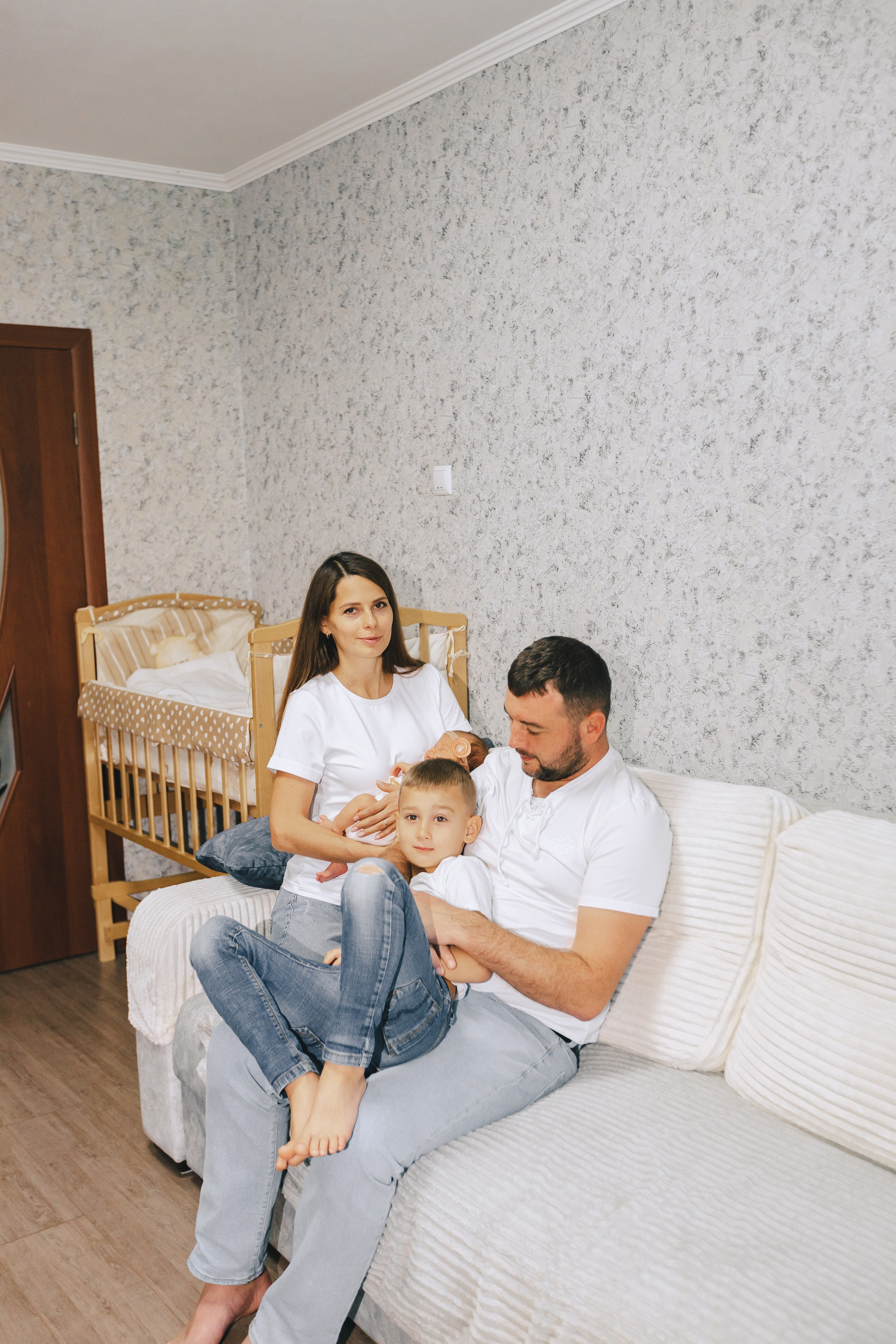 Ира, Леша, Максим и Майя. Фотограф Таганрог Любимая Надя